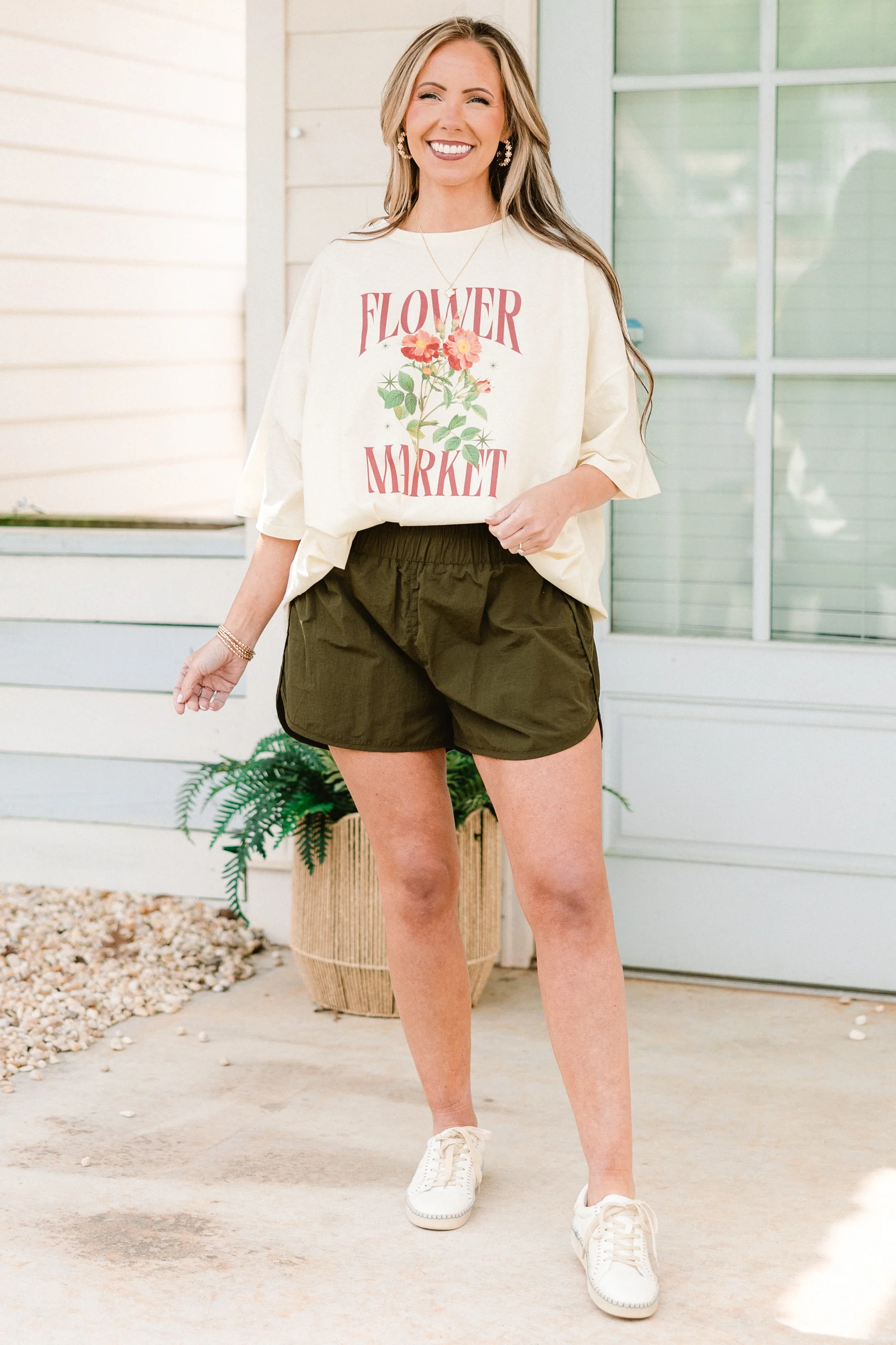 Run The World Shorts, Dark Olive - Weilaico