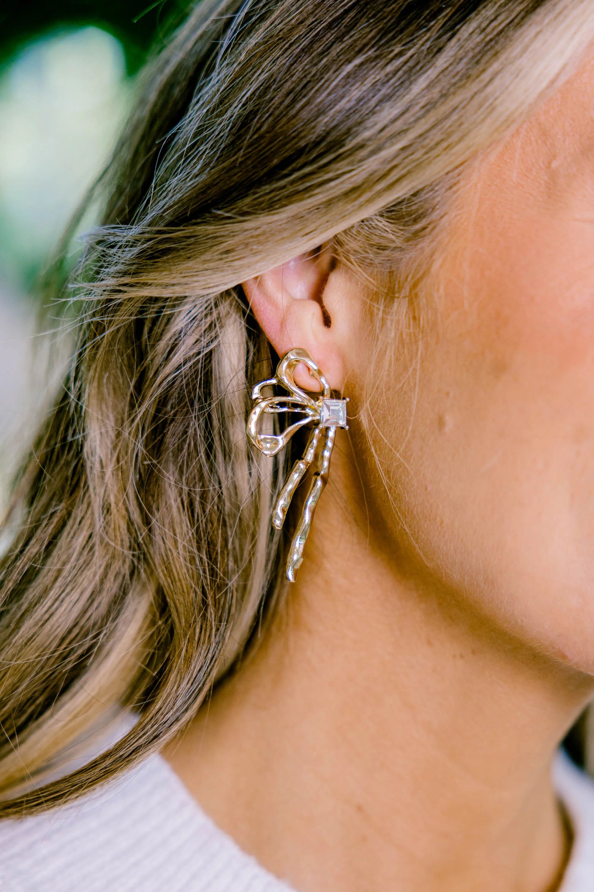 Darling Ribbons Earrings, Gold - Weilaico