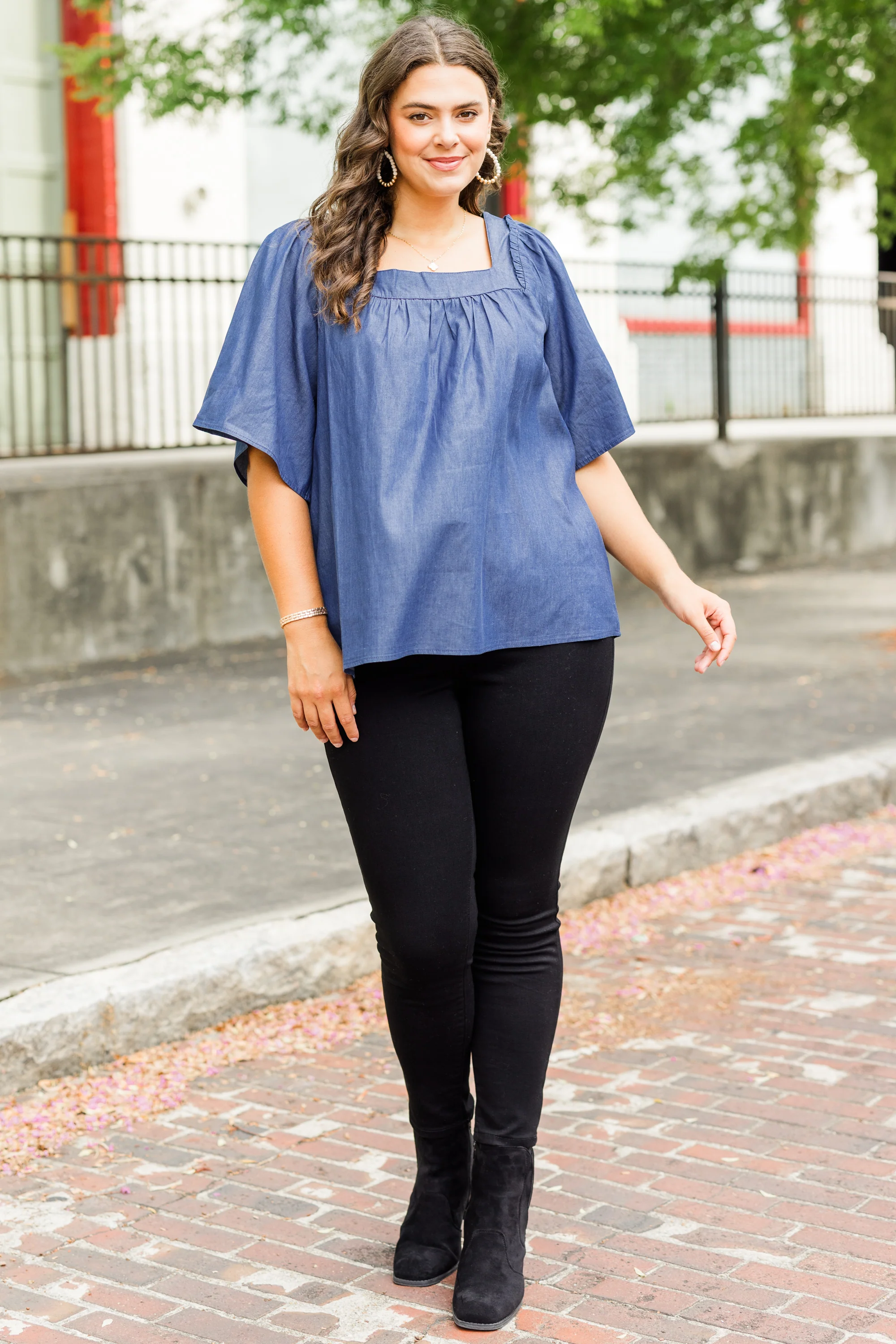 Blue Jean Babe Top, Medium Wash - Weilaico