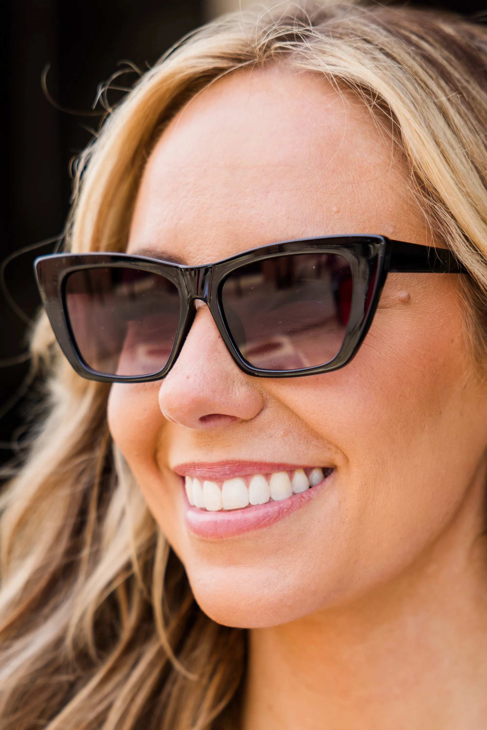 Can't Outshine Me Sunglasses, Black - Weilaico