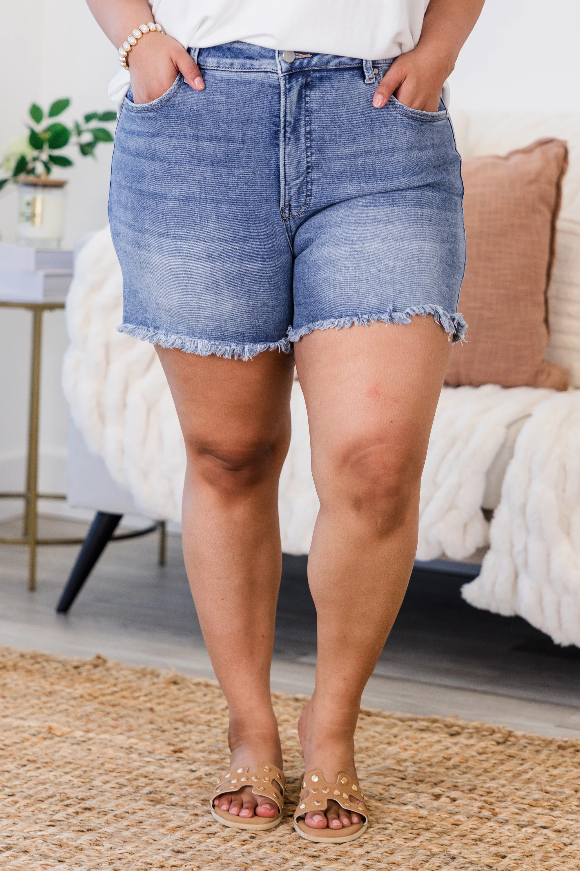 Feeling Beautiful Shorts, Medium - Weilaico