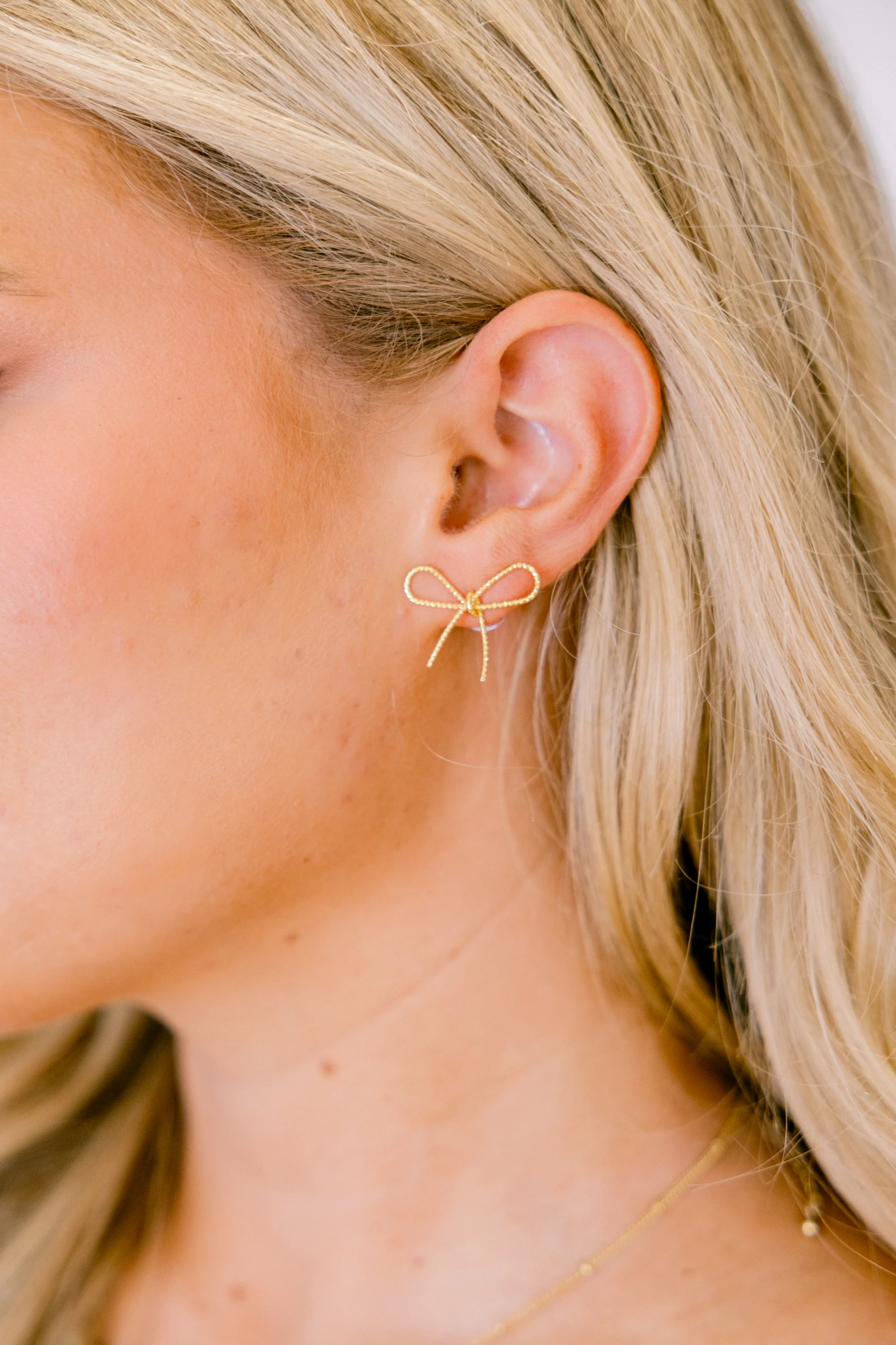 Gilded Memories Earrings, Gold - Weilaico