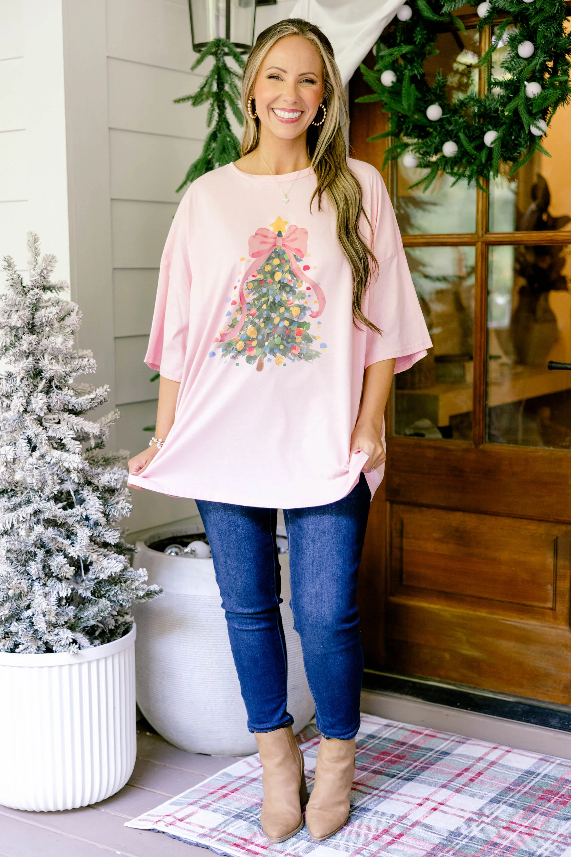 Christmas Queen Boyfriend Tee, Dusty Pink - Weilaico