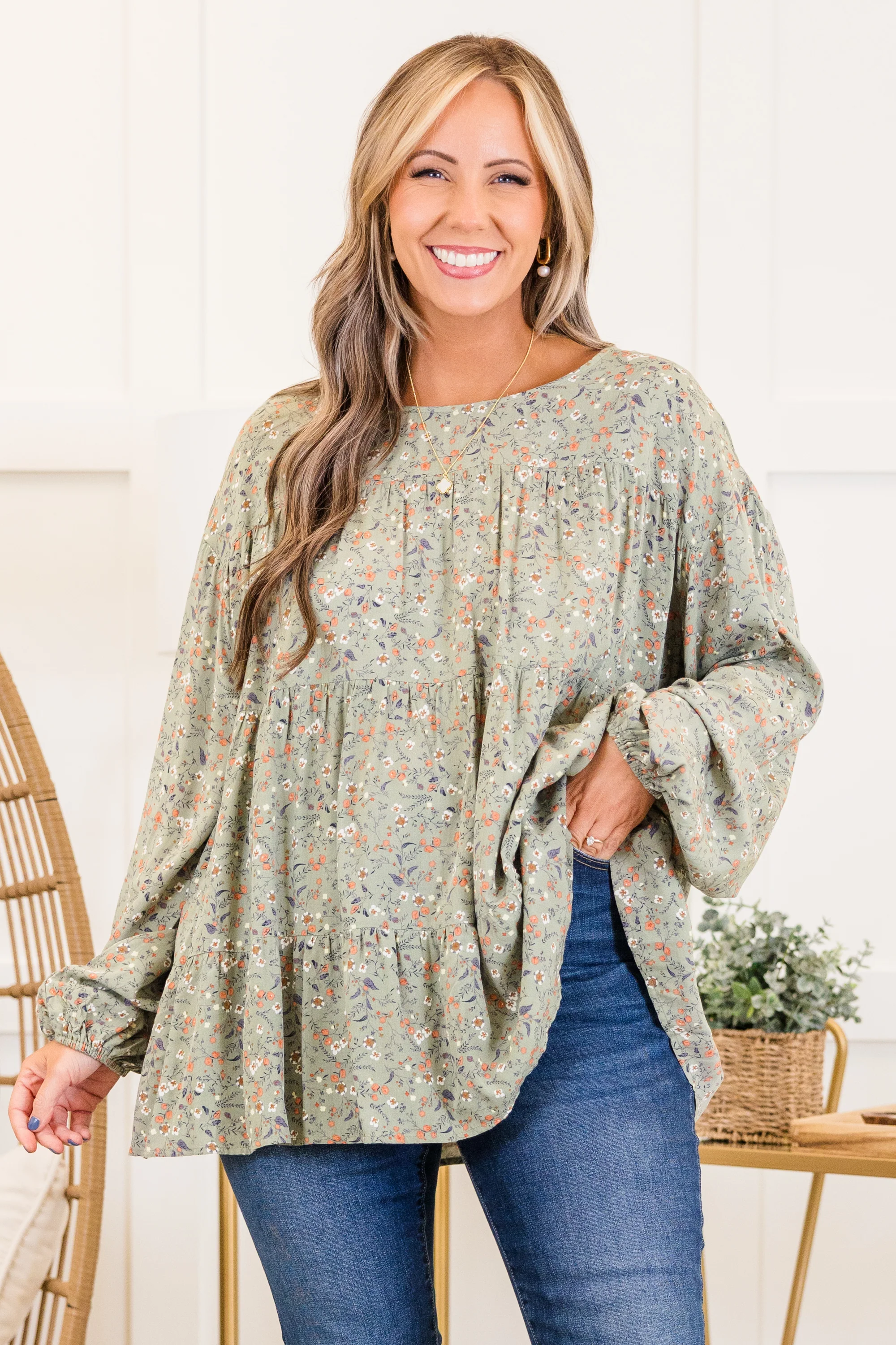 Anytime Now Top, Olive - Weilaico