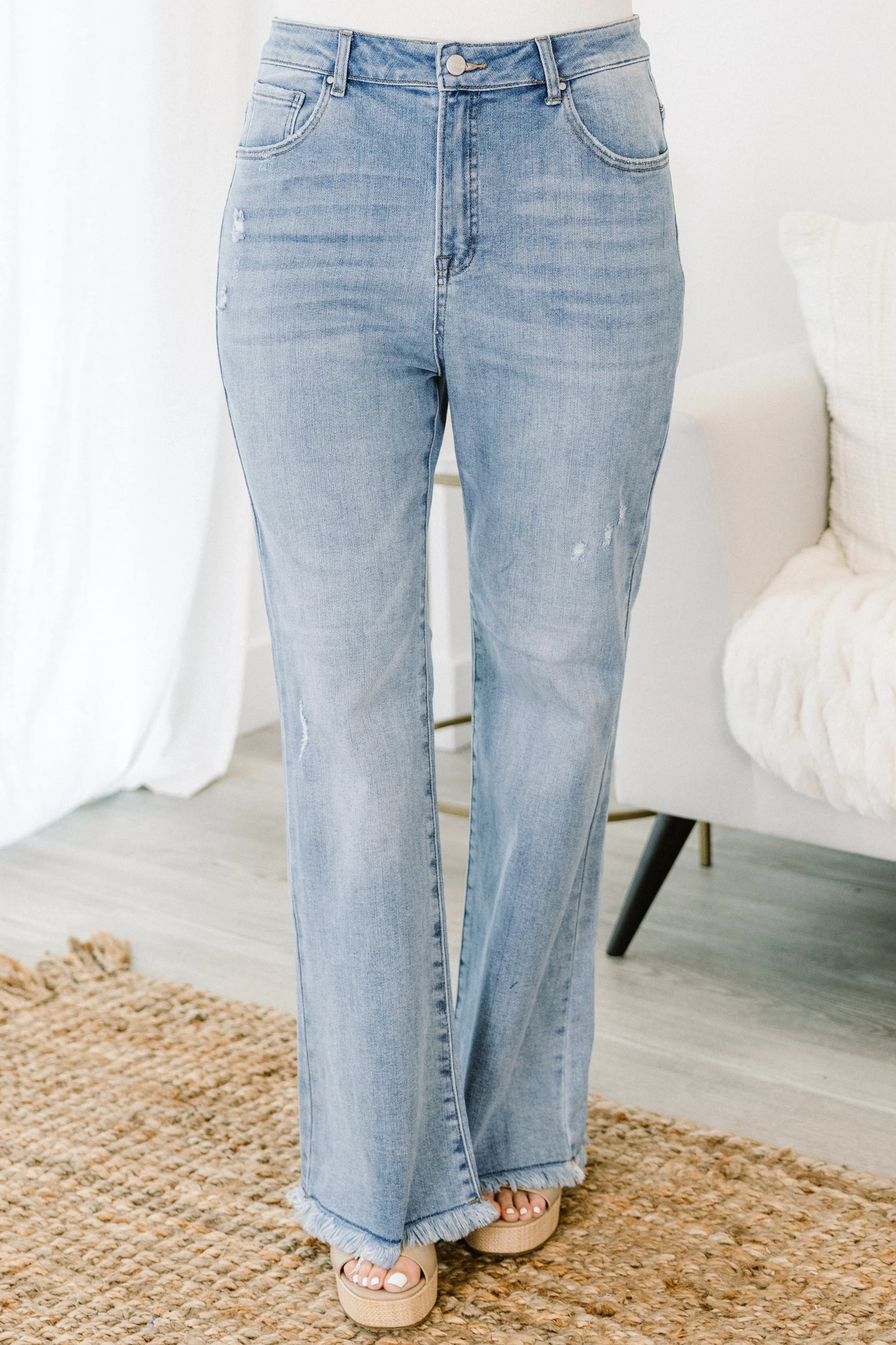 Beyond Compare Jeans, Light Wash - Weilaico