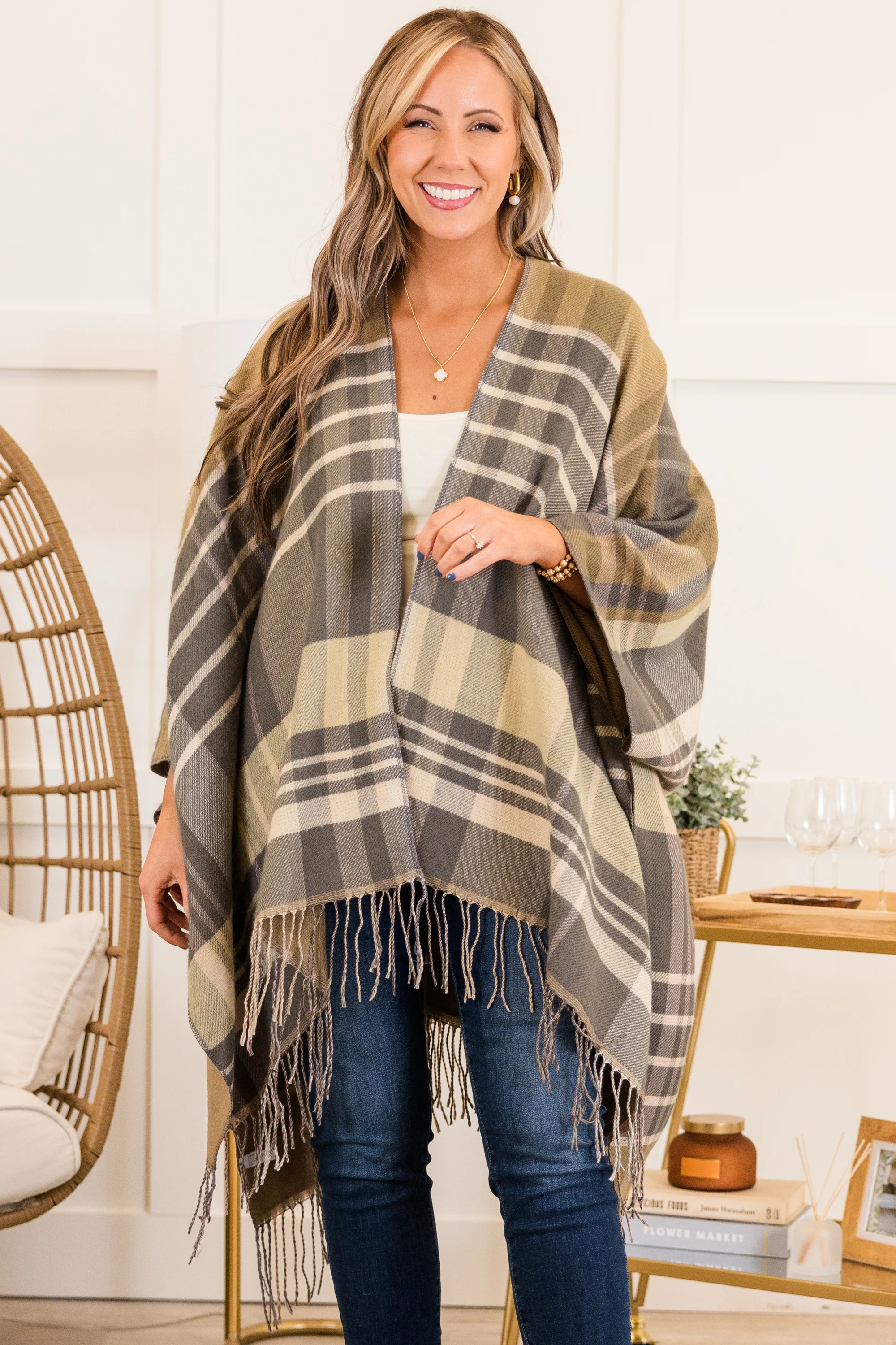 Woolen Whisper Poncho, Gray - Weilaico
