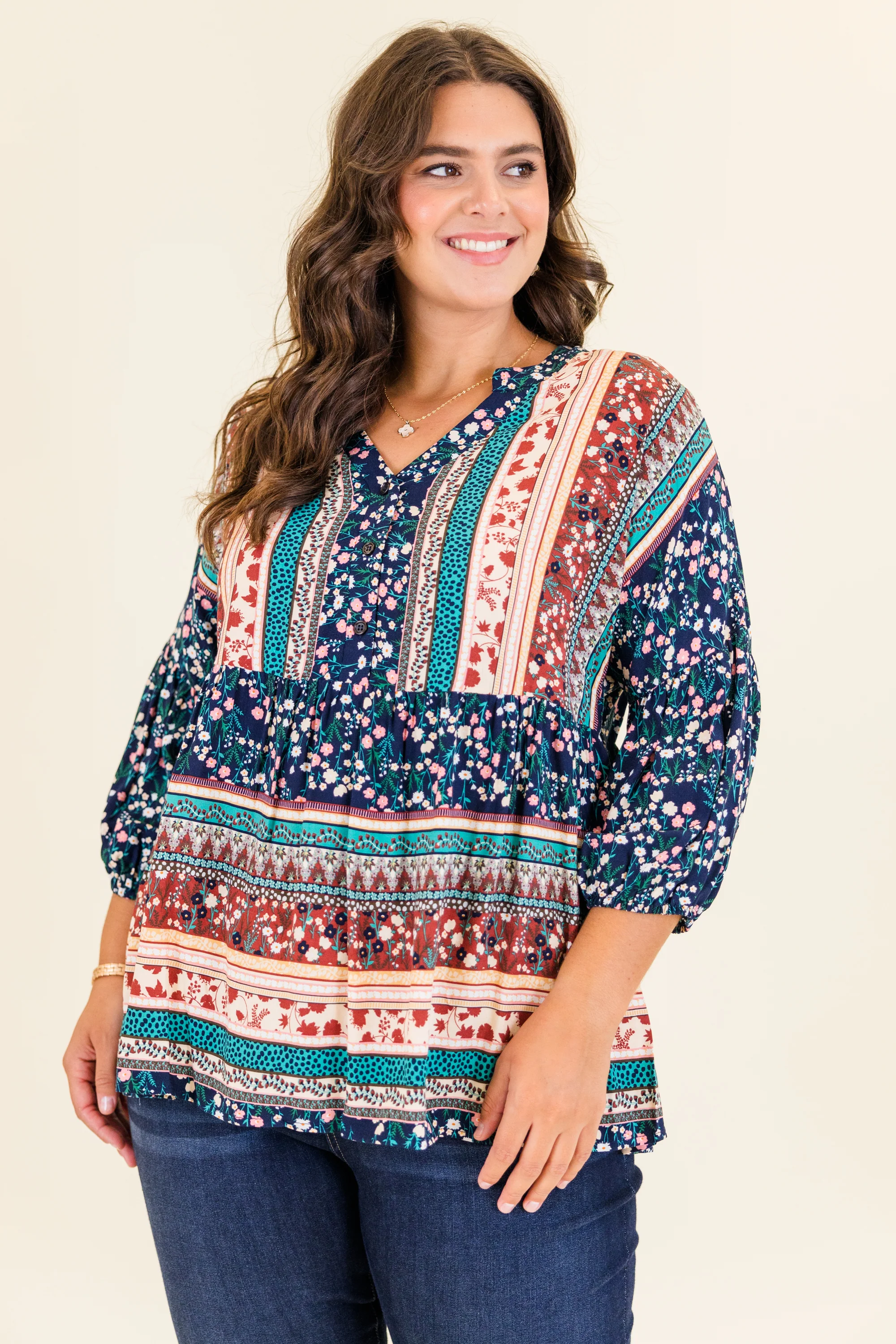 In A Field of Flowers Top, Navy - Weilaico