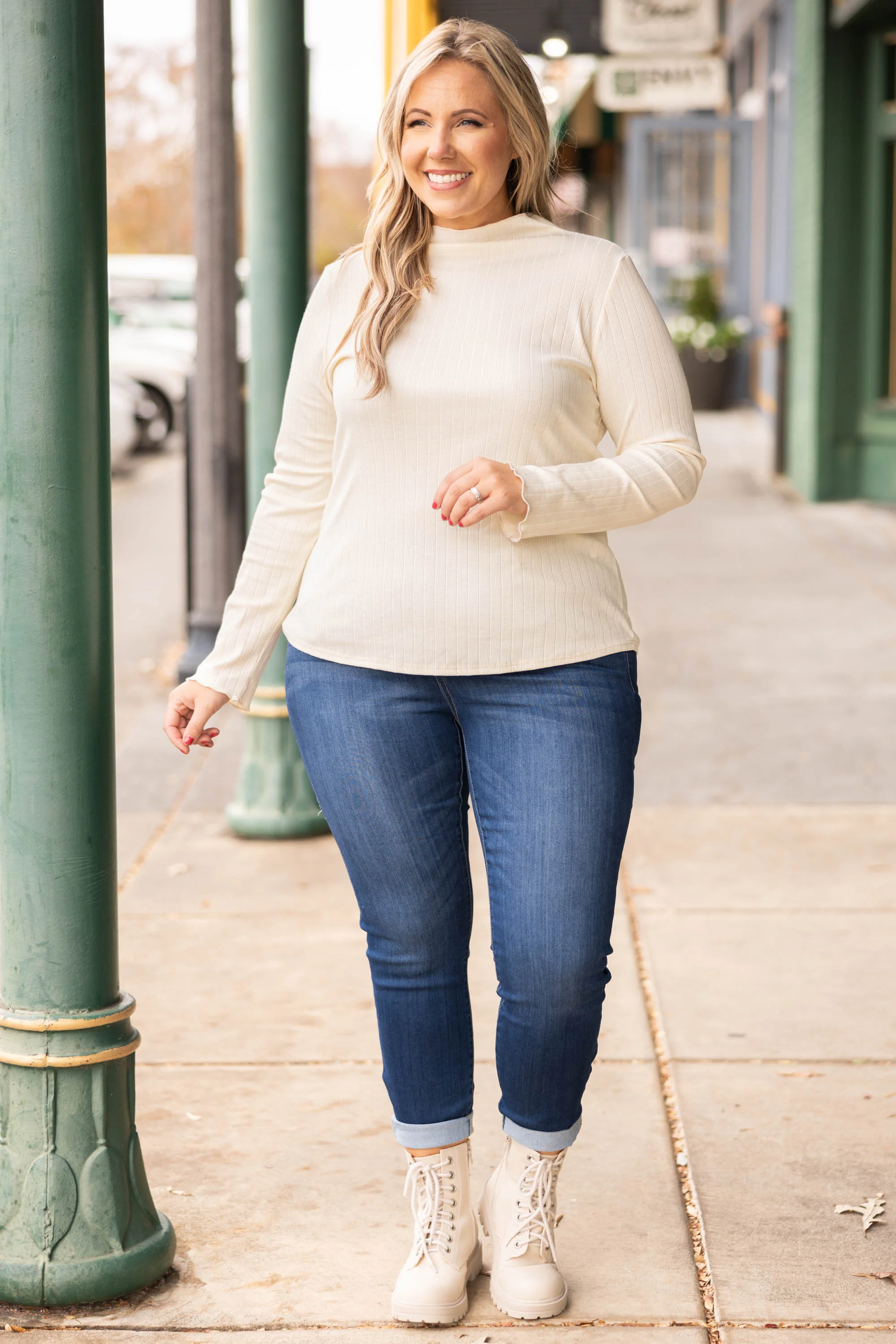 Going Going Gone Jeans, Dark Wash - Weilaico