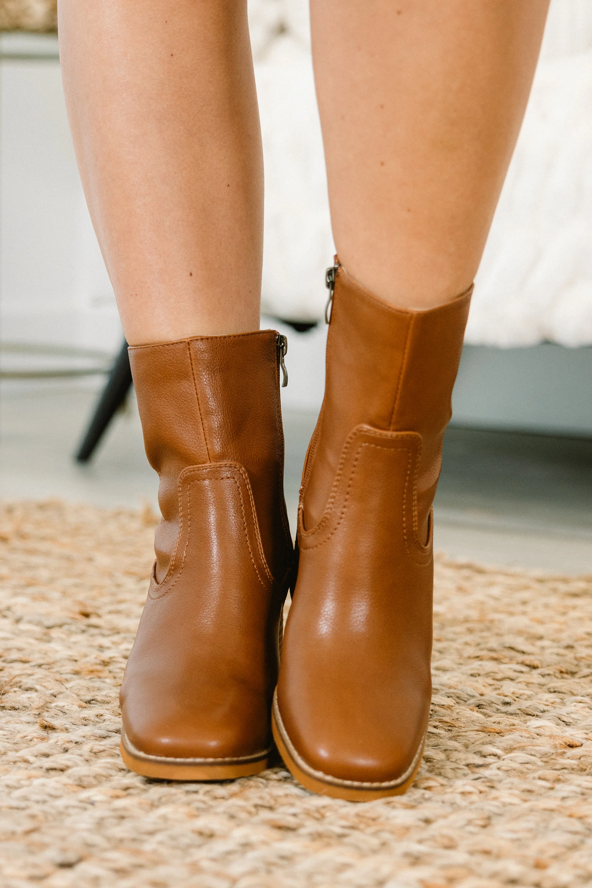 How Can It Be Booties, Camel - Weilaico