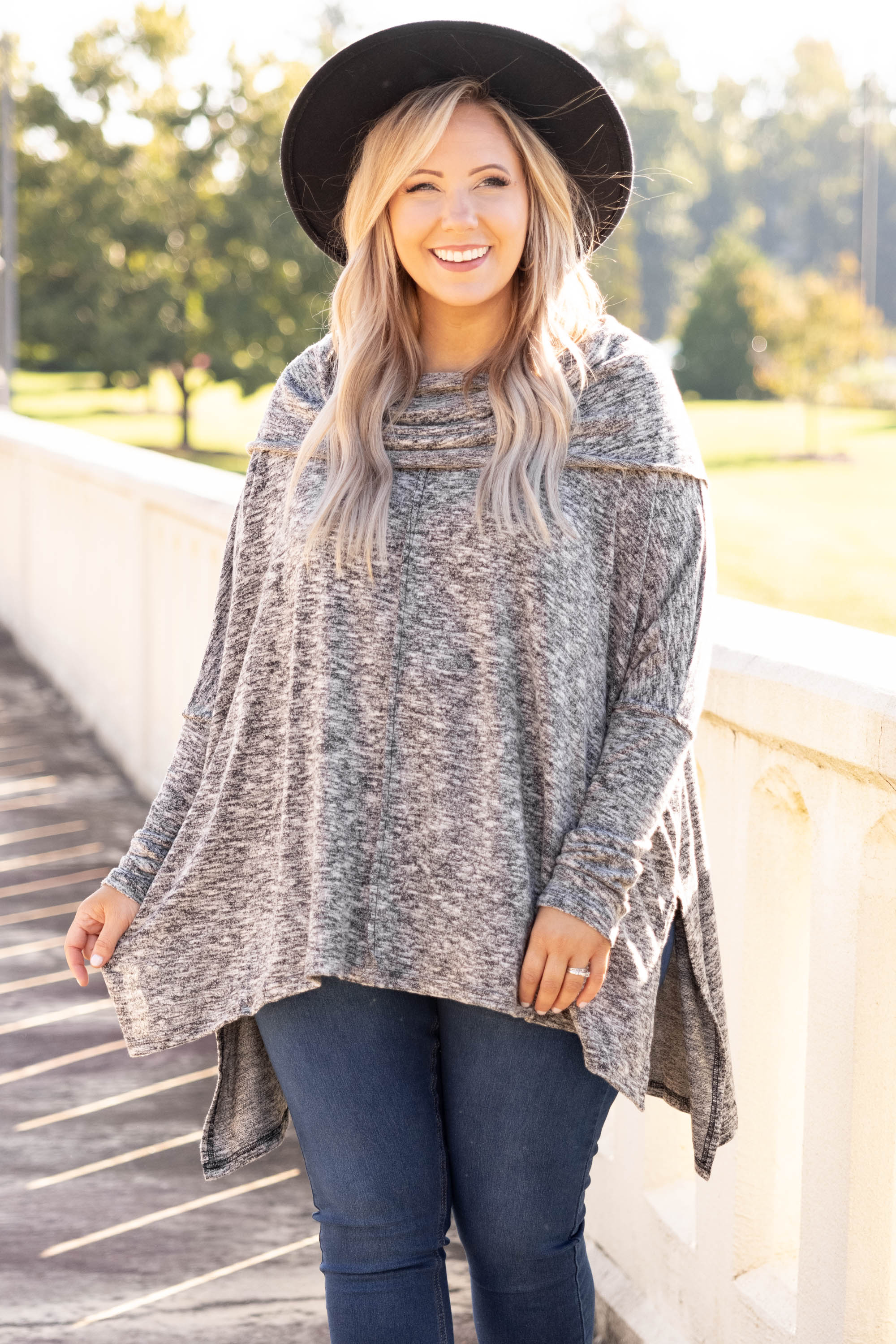 Winter Resort Tunic, Black - Weilaico