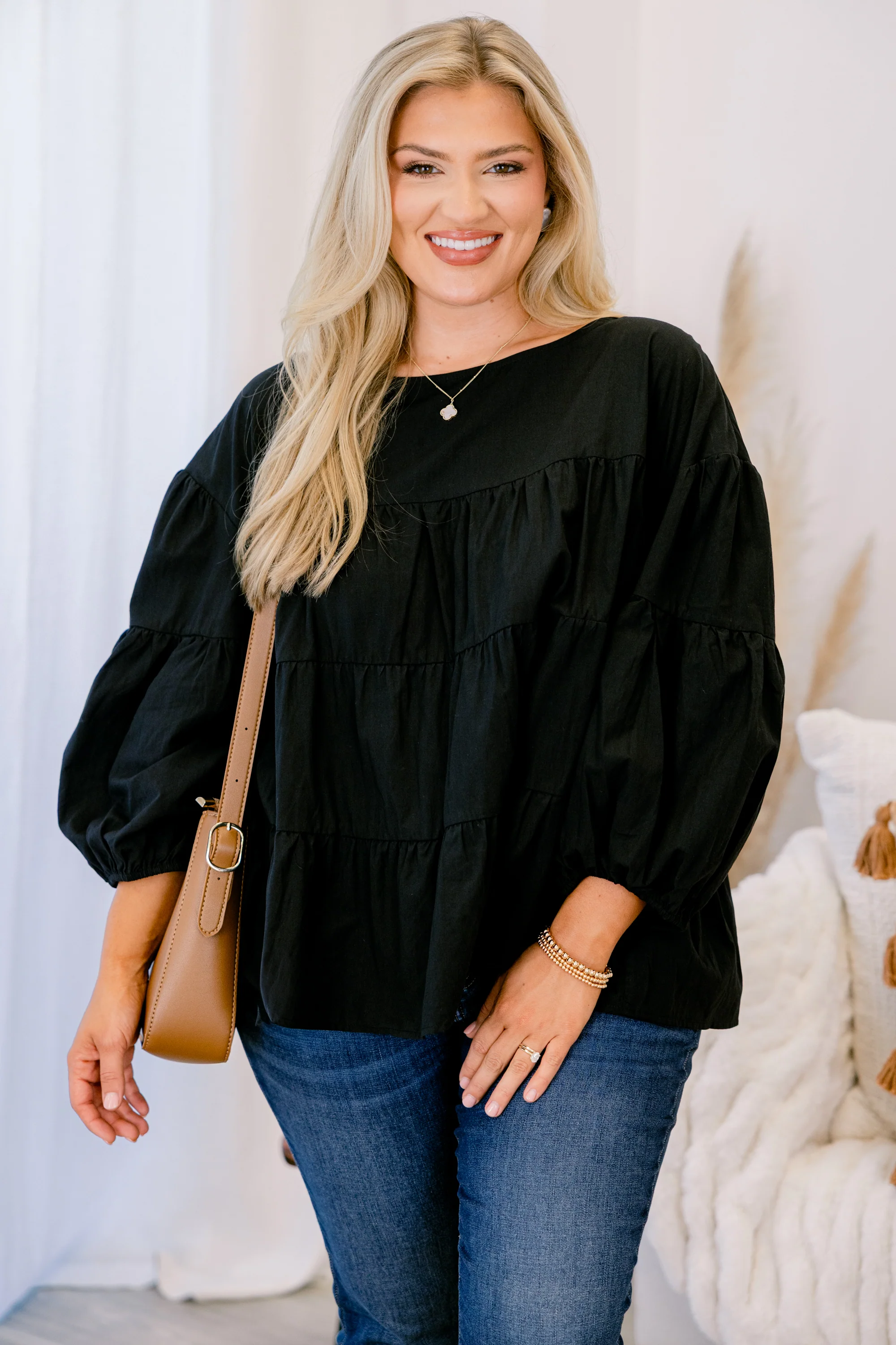 You Look So Perfect Top, Black - Weilaico