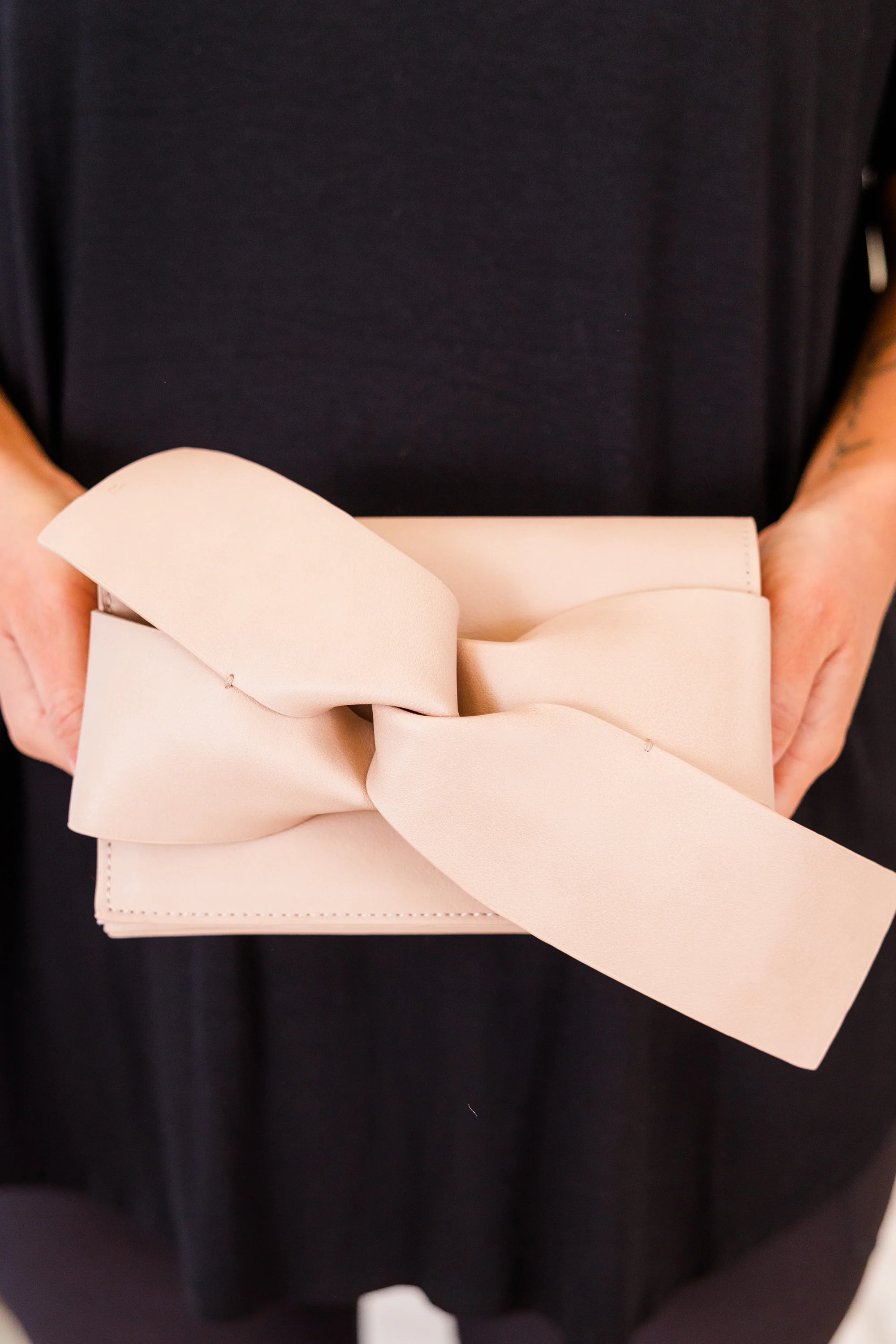 My Bowtiful Clutch, Peach - Weilaico