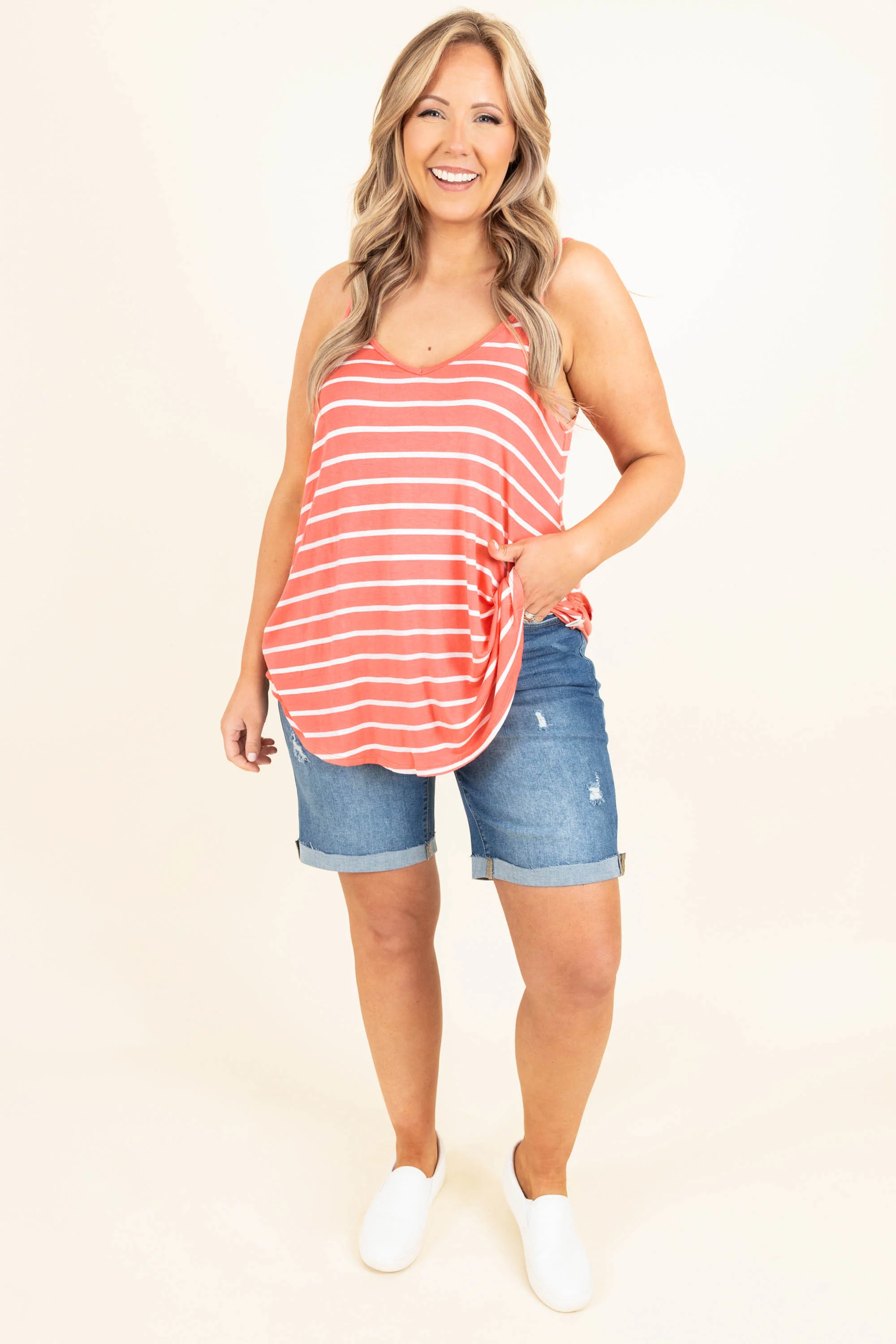 Weekend Away Shorts, Medium Wash - Weilaico