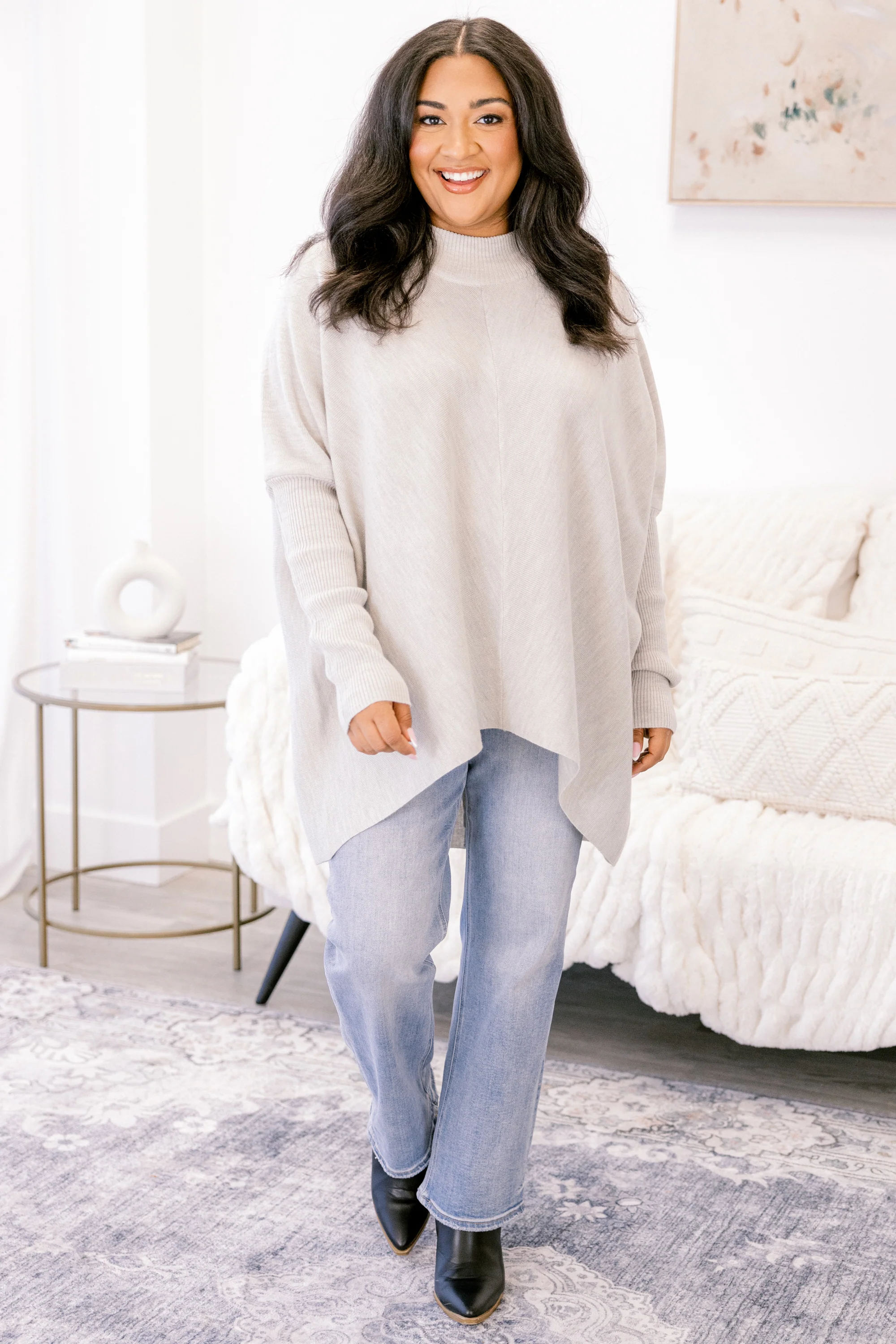 Thinking Of Us Tunic, Light Gray - Weilaico