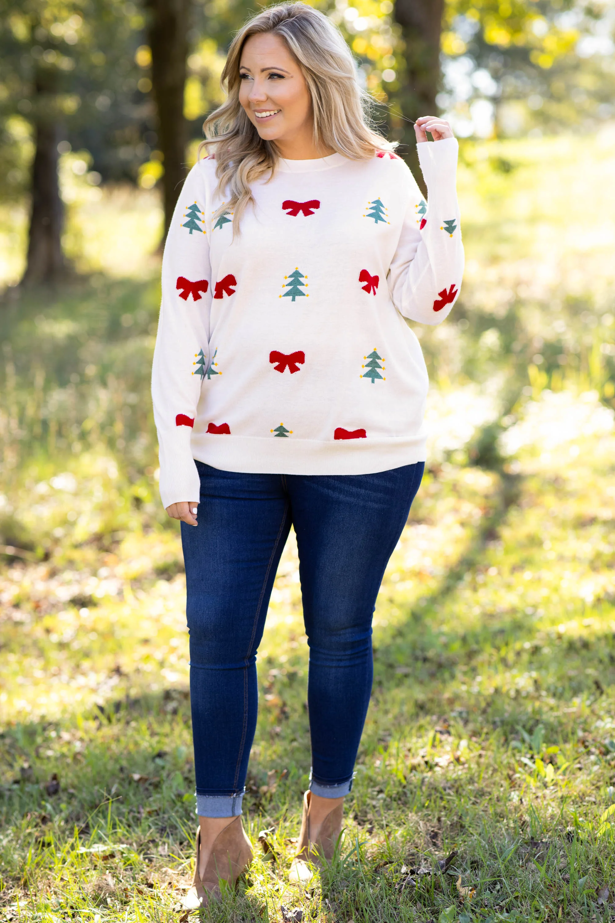 Wrapping Presents Sweater, Ivory - Weilaico