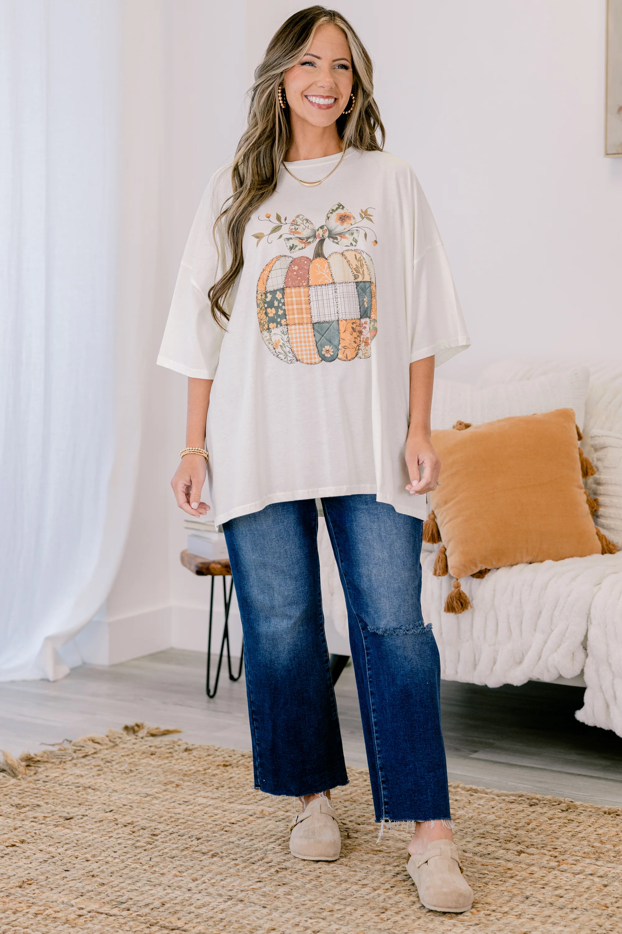 Patches of Pumpkins Boyfriend Tee, Ivory - Weilaico