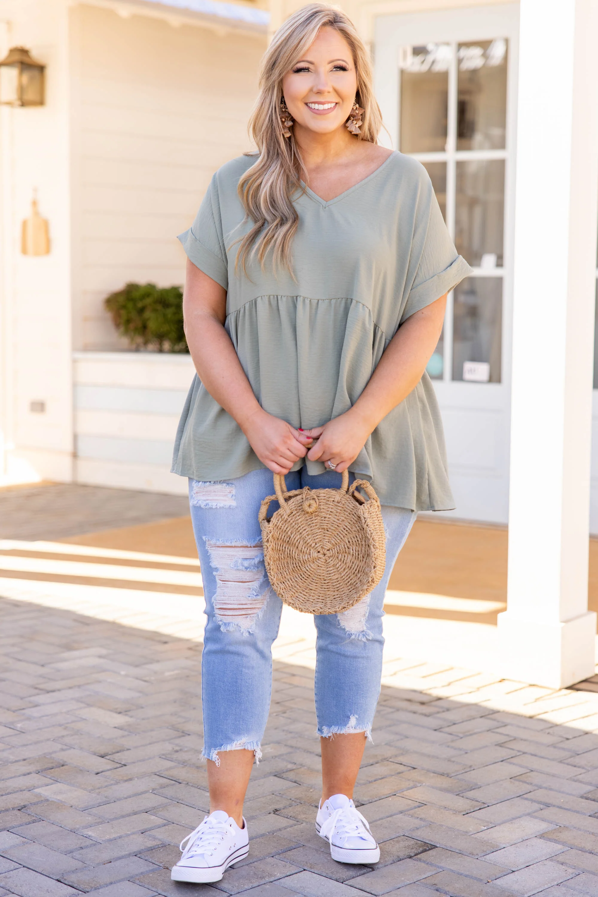 Wide Eyed Gaze Top, Sage - Weilaico