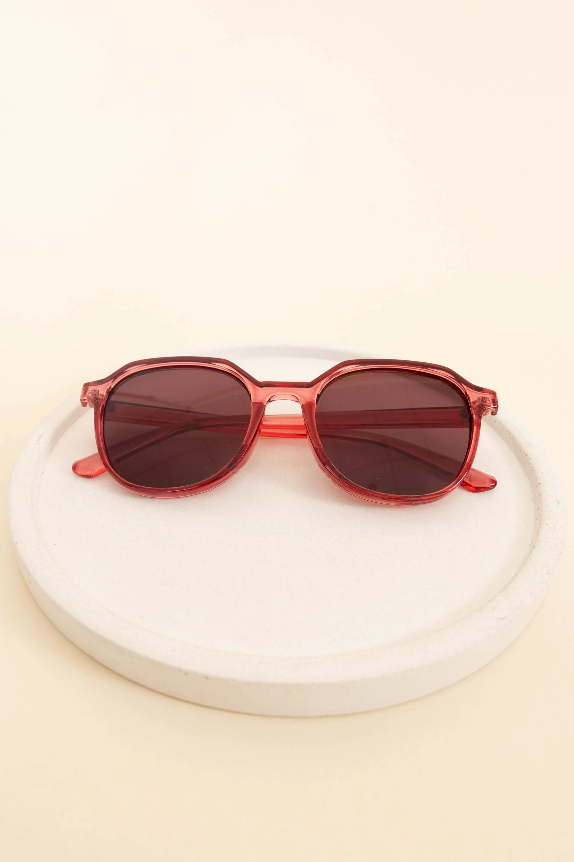 My Love Is Somewhere Else Sunglasses, Pink - Weilaico