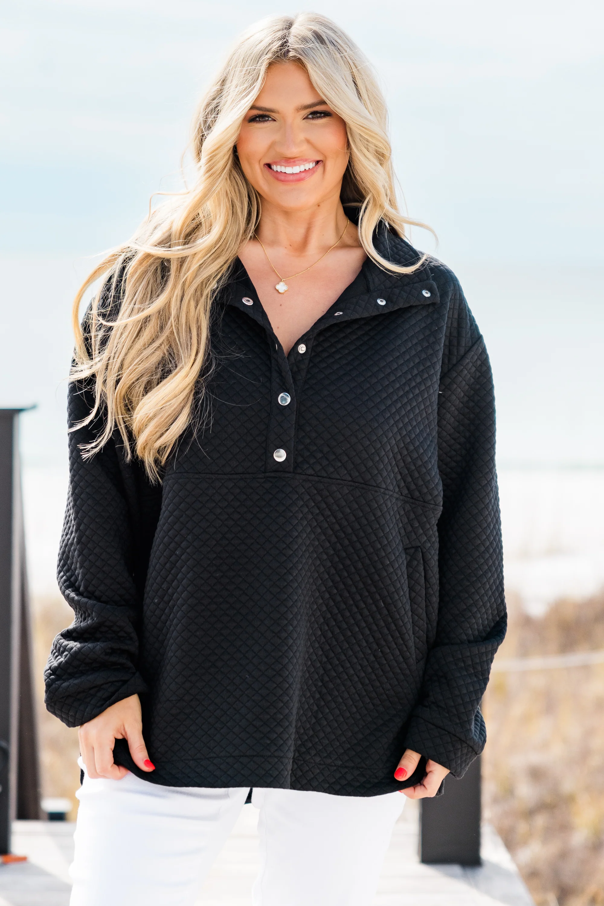 Snuggle Me Up Pullover, Black - Weilaico