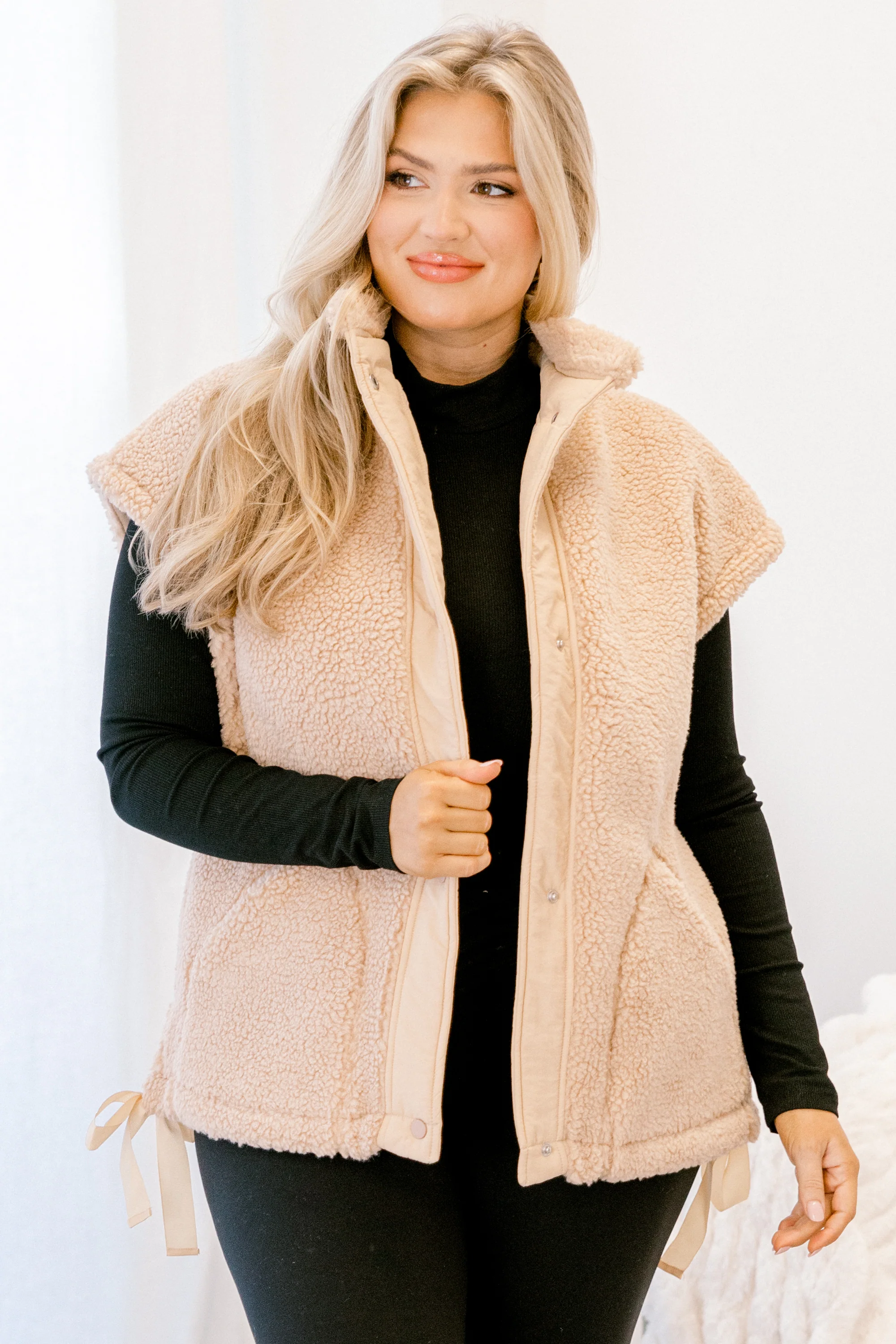 On Schedule Vest, Tan - Weilaico