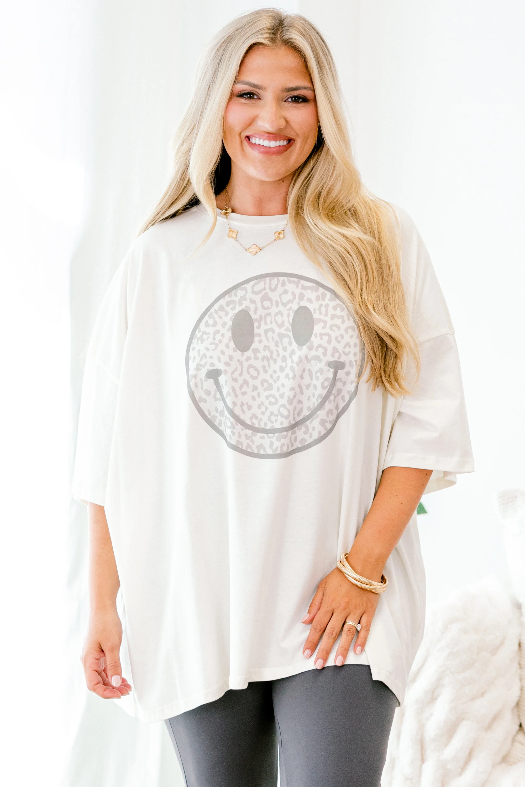 Lil Bit Of Leopard Boyfriend Tee, Ivory - Weilaico