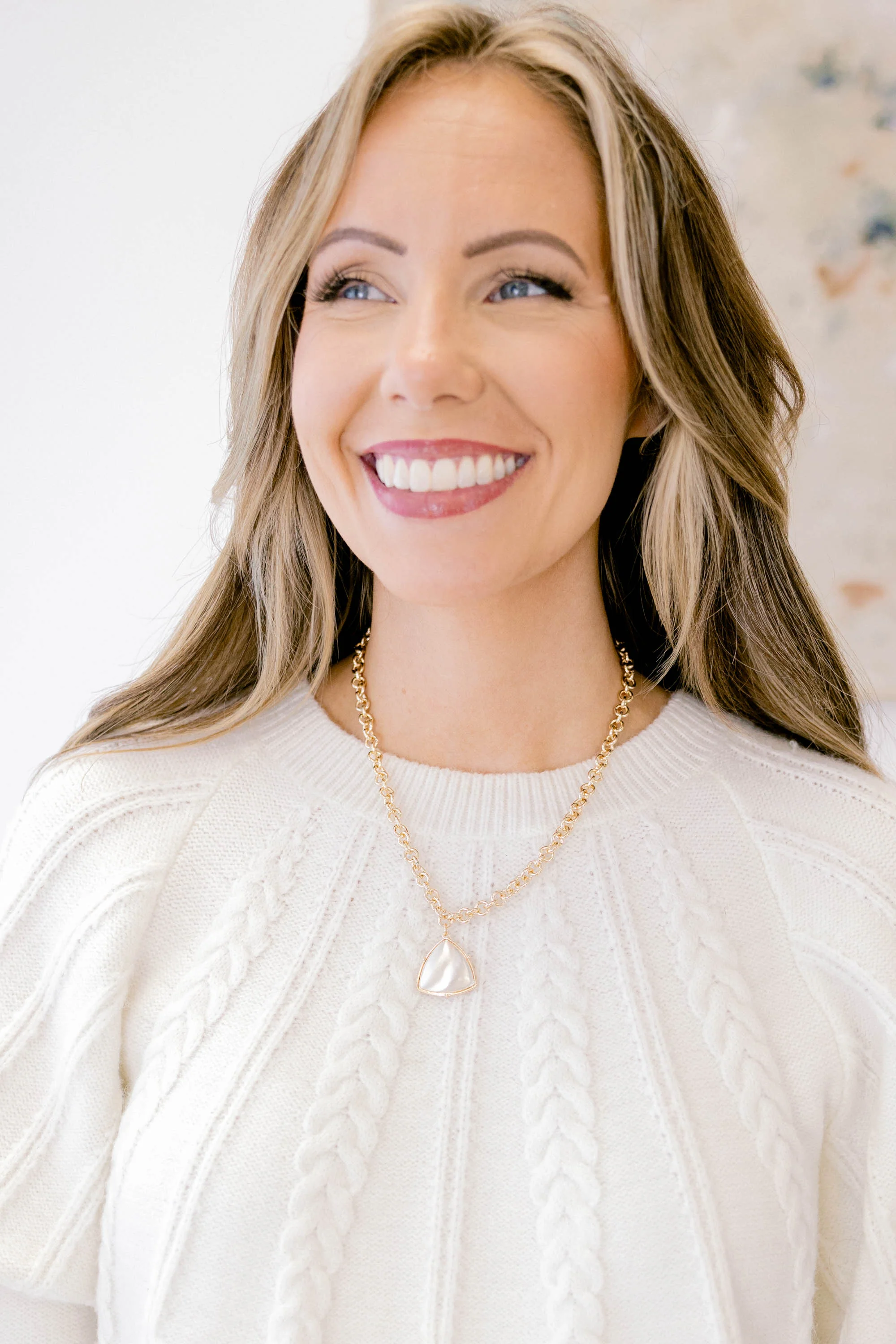 Girl Of Your Dreams Necklace, Pearl - Weilaico