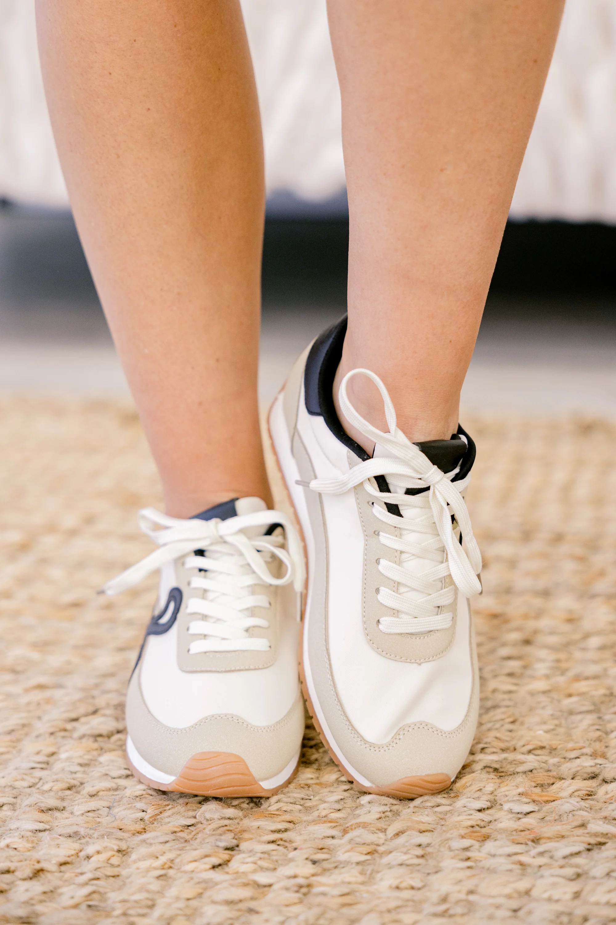 Better Than That Sneakers, Black - Weilaico