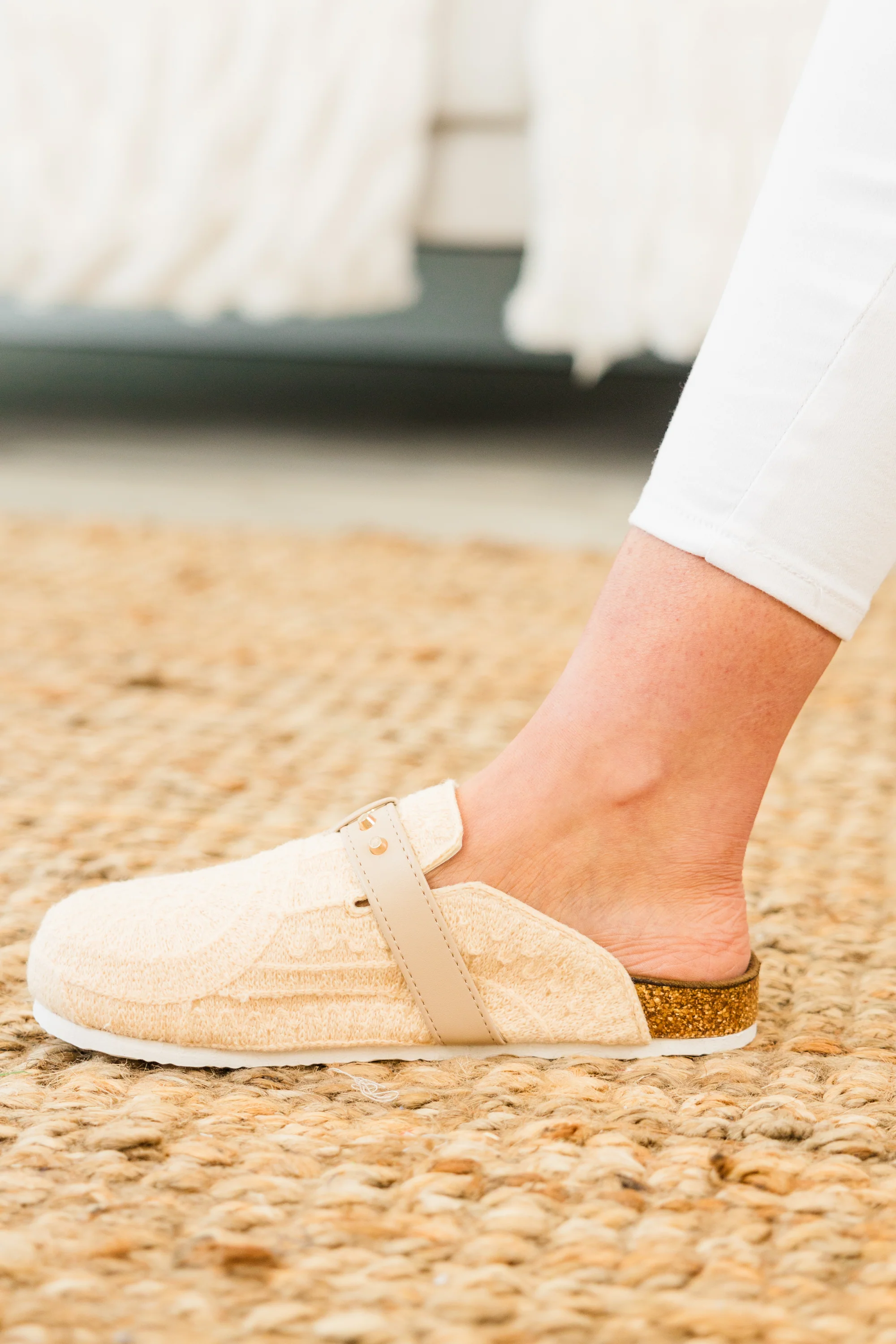 News To Me Mules, Cream - Weilaico