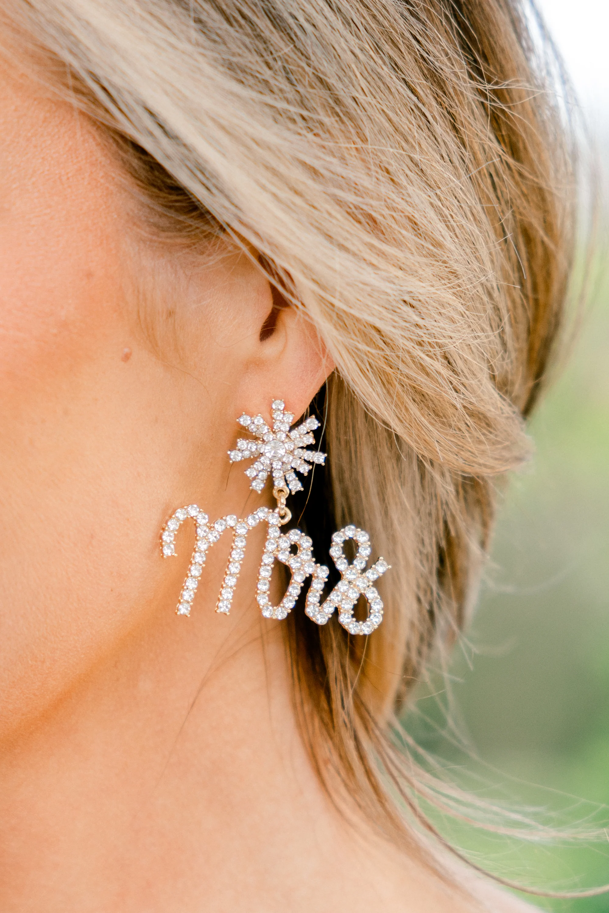 Listened To My Heart Earrings, Gold - Weilaico