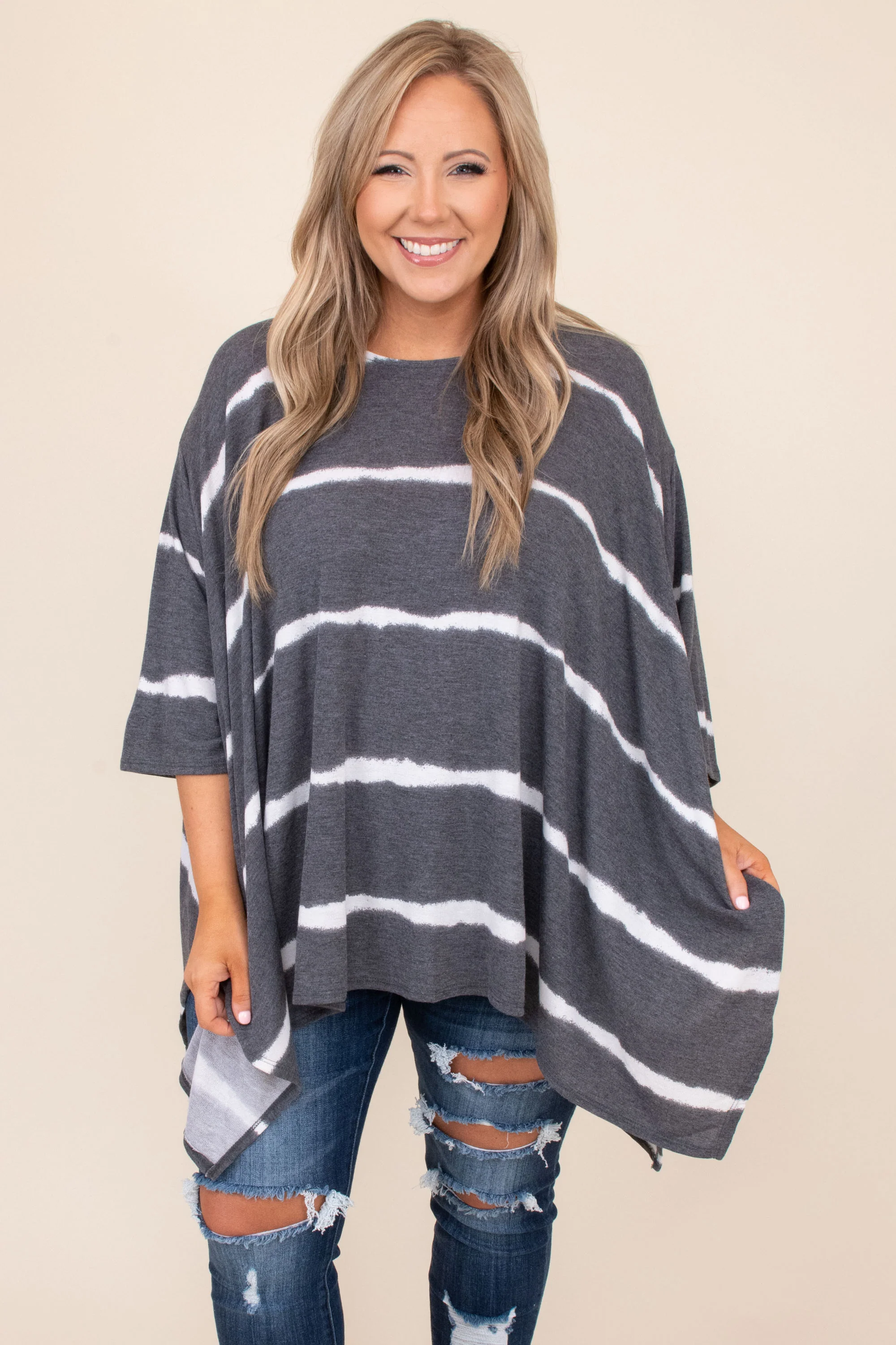 Colors In The Wind Tunic, Charcoal - Weilaico