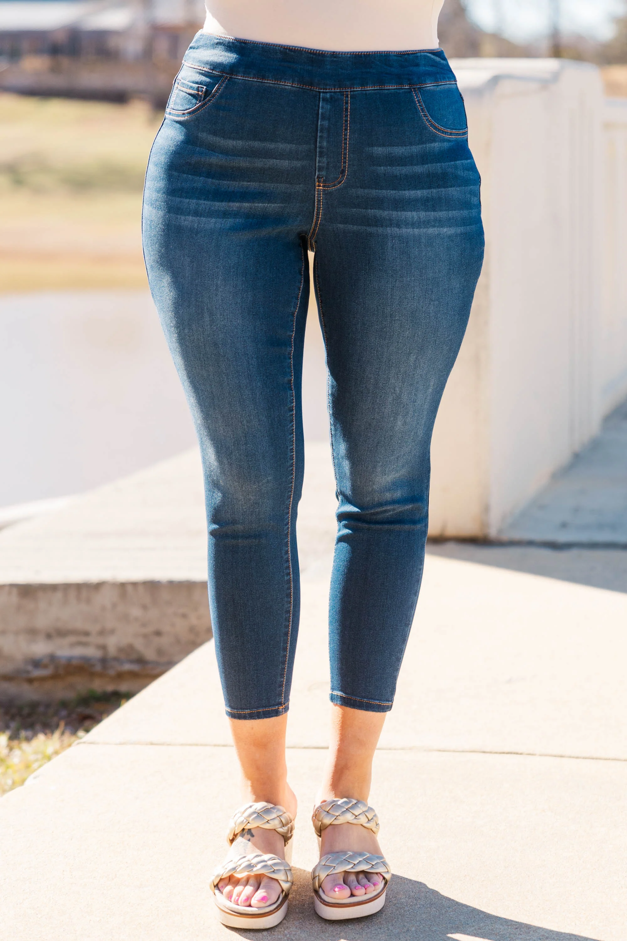 1822 Denim: Watch Her Strut Jeggings, Lennox - Weilaico