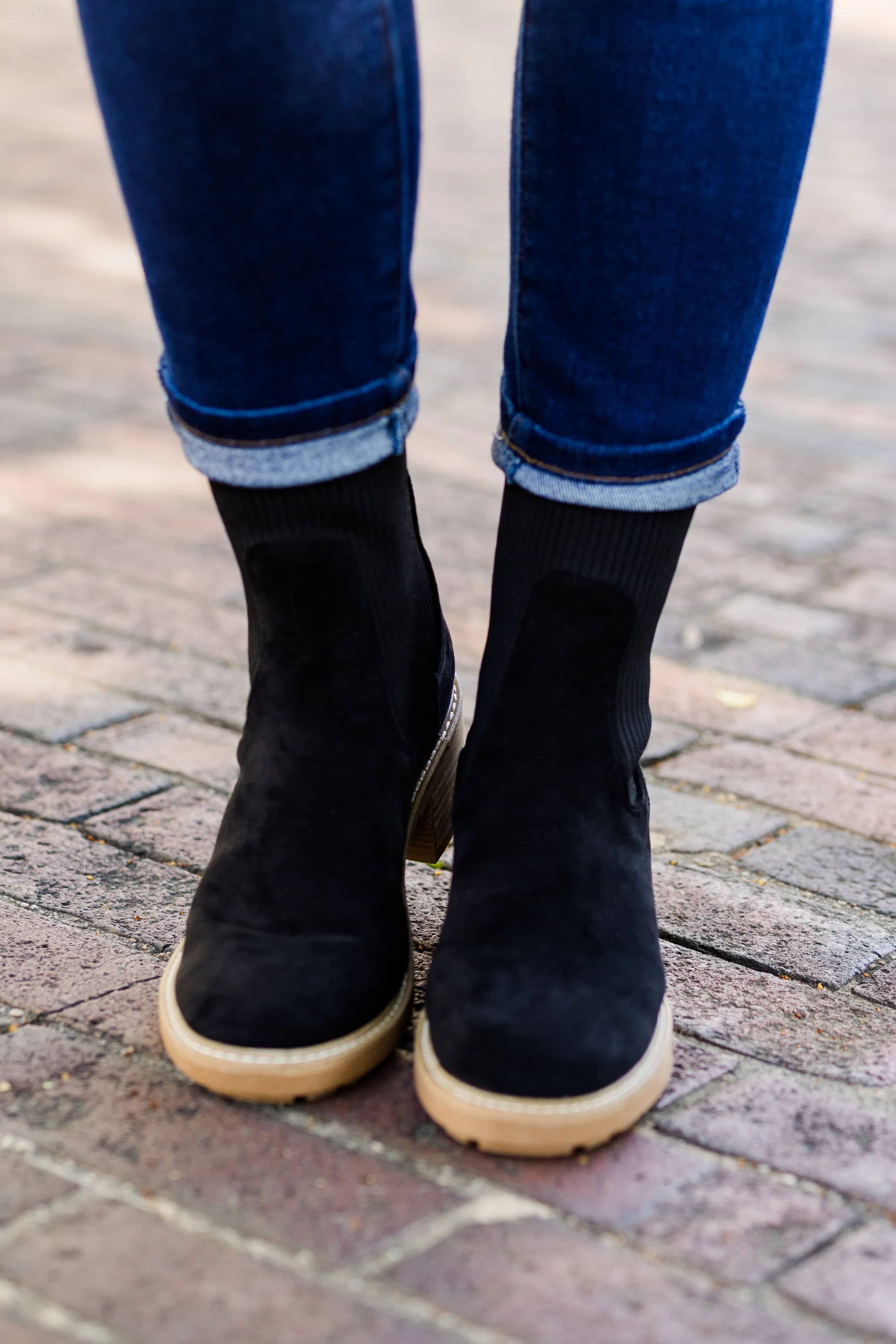 Corky's: Make Way Booties, Black - Weilaico