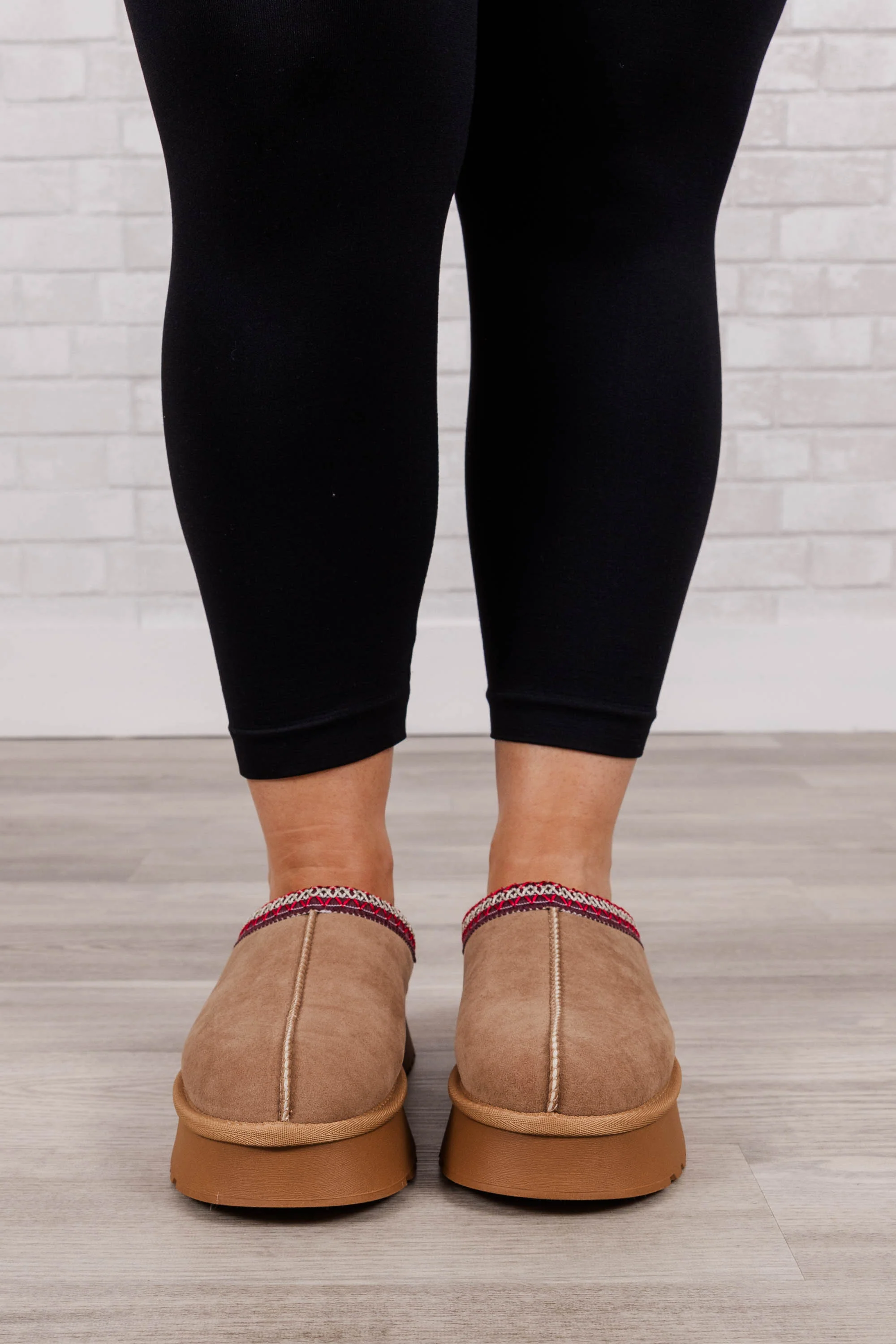 Can We Chill Slipper, Camel - Weilaico