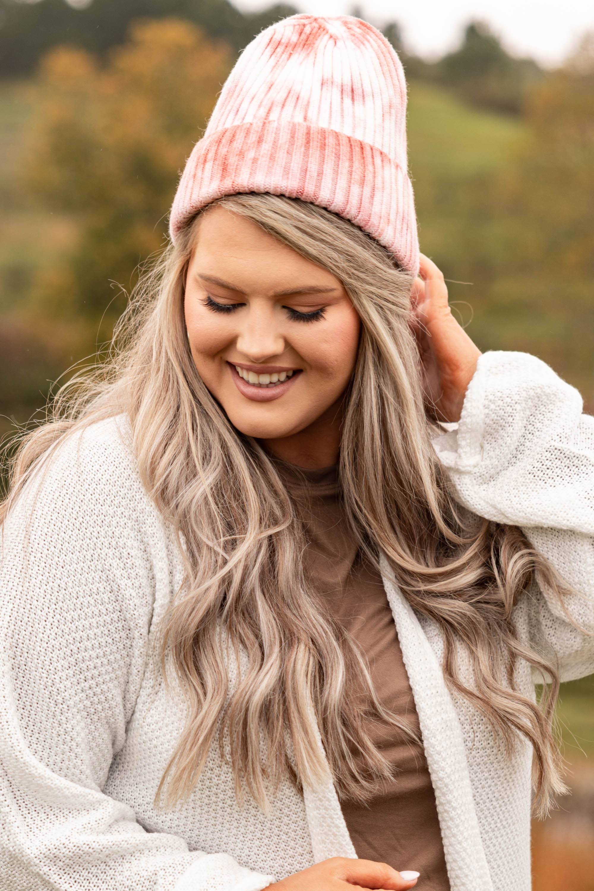 Painted In Color Beanie, Peach - Weilaico