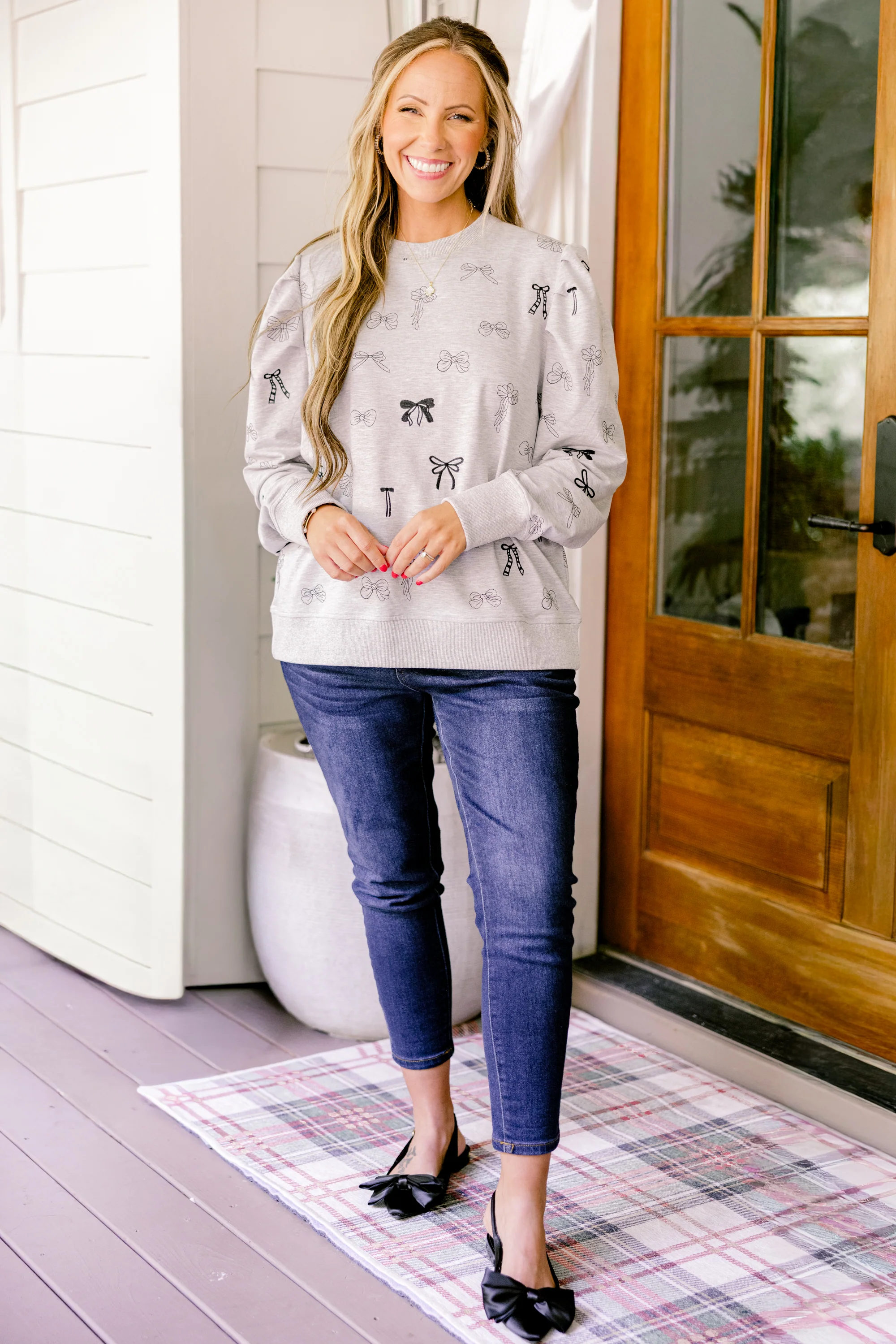 Only Getting Better Pullover, Gray - Weilaico