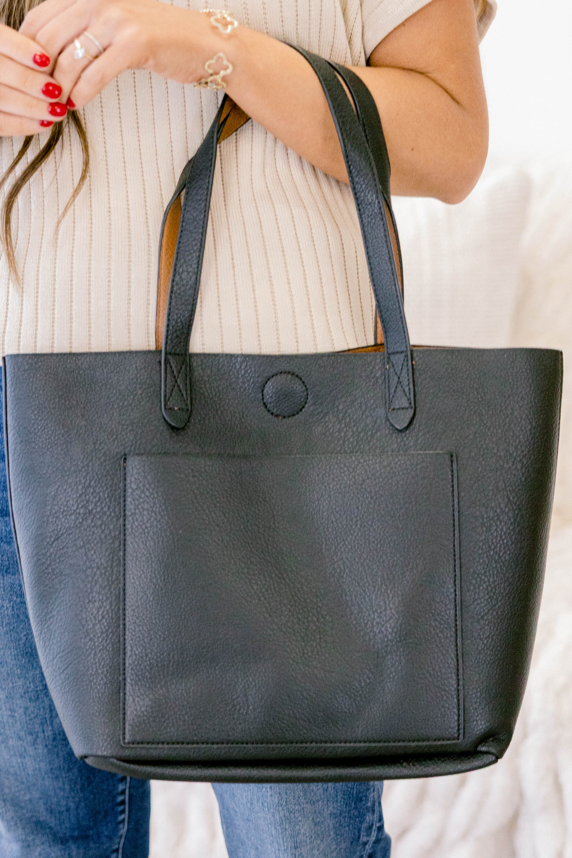 Taking You With Me Tote, Black - Weilaico