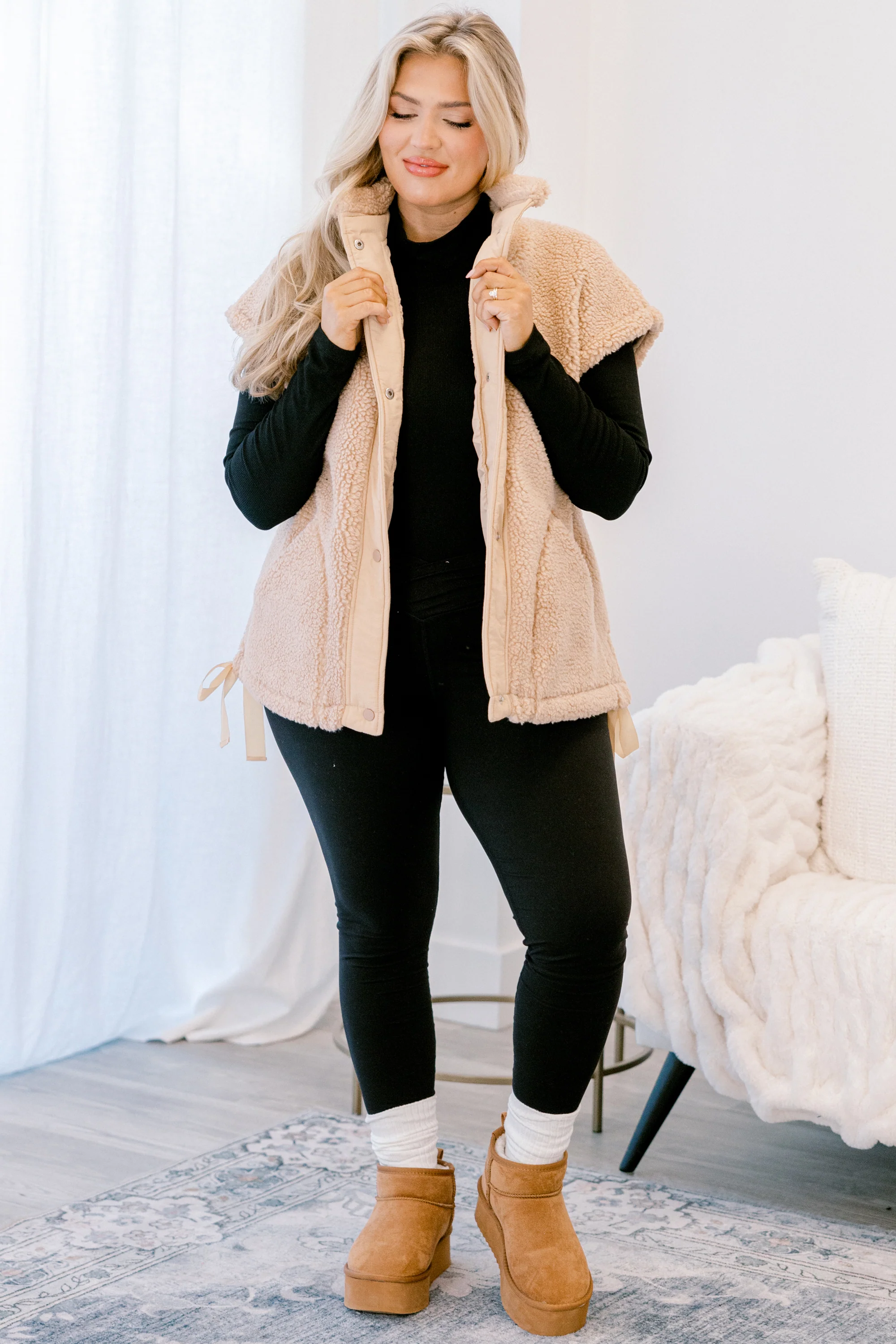 On Schedule Vest, Tan - Weilaico