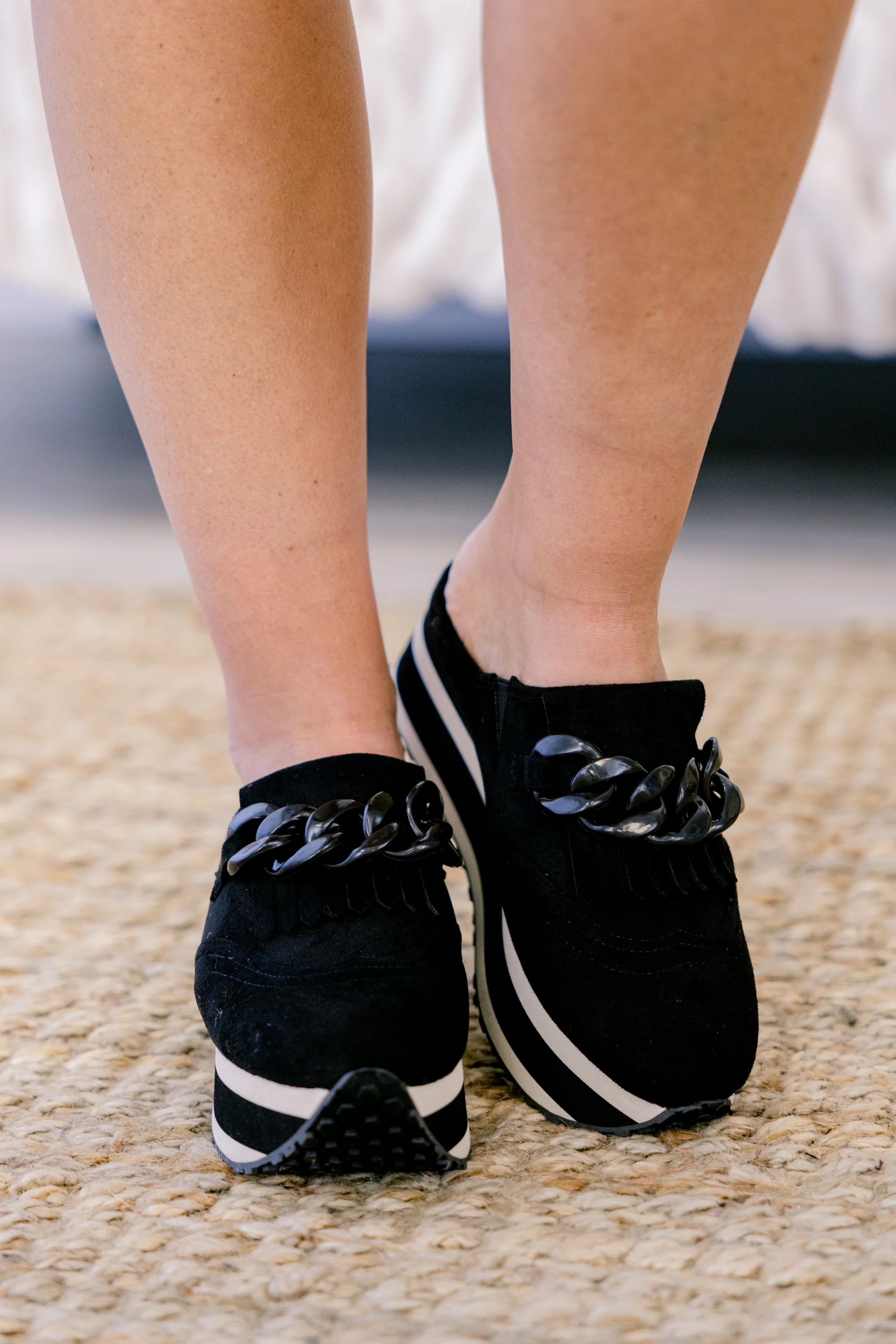 Just Got Back Sneakers, Black - Weilaico