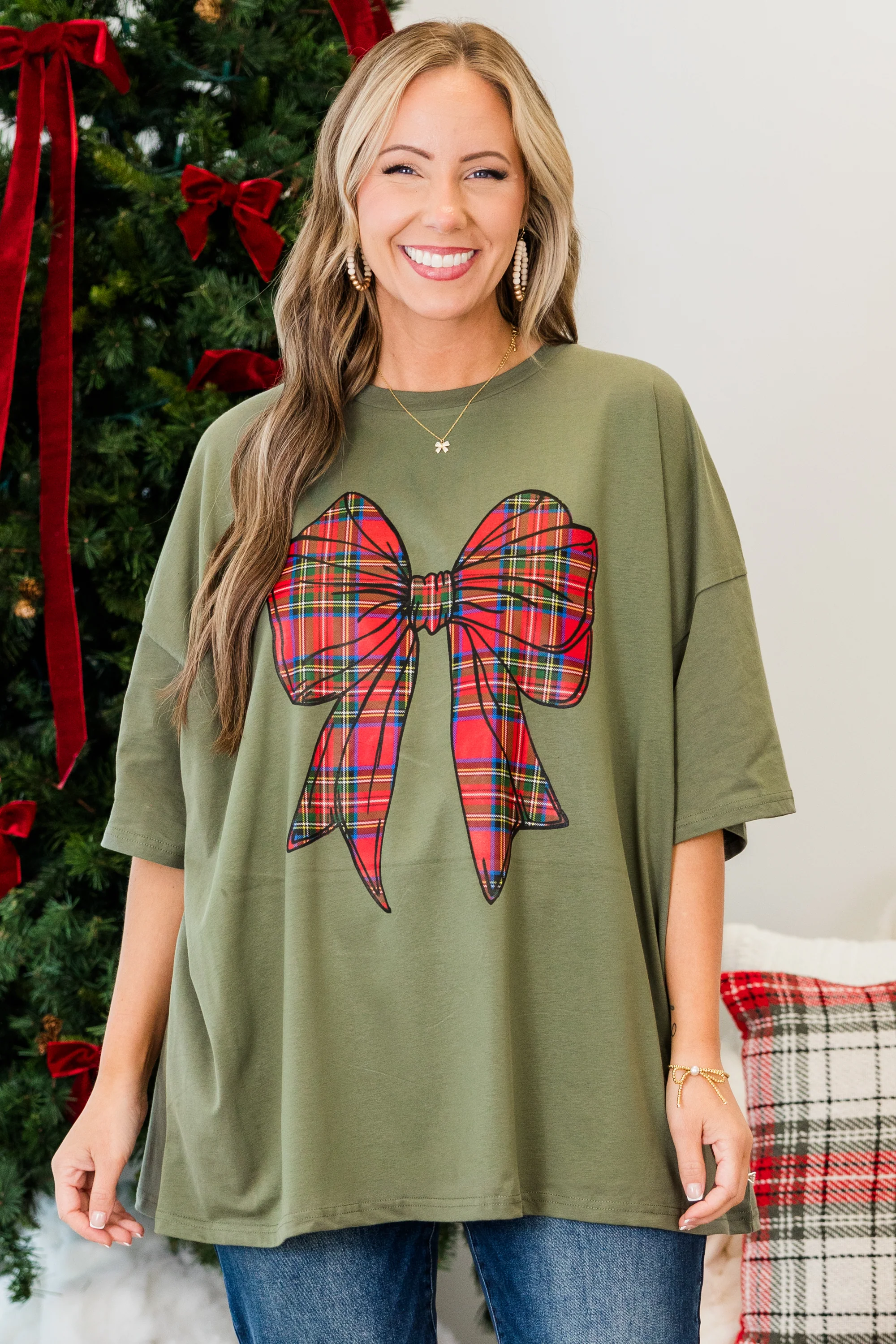 Wrapped With Love Boyfriend Tee, Moss - Weilaico
