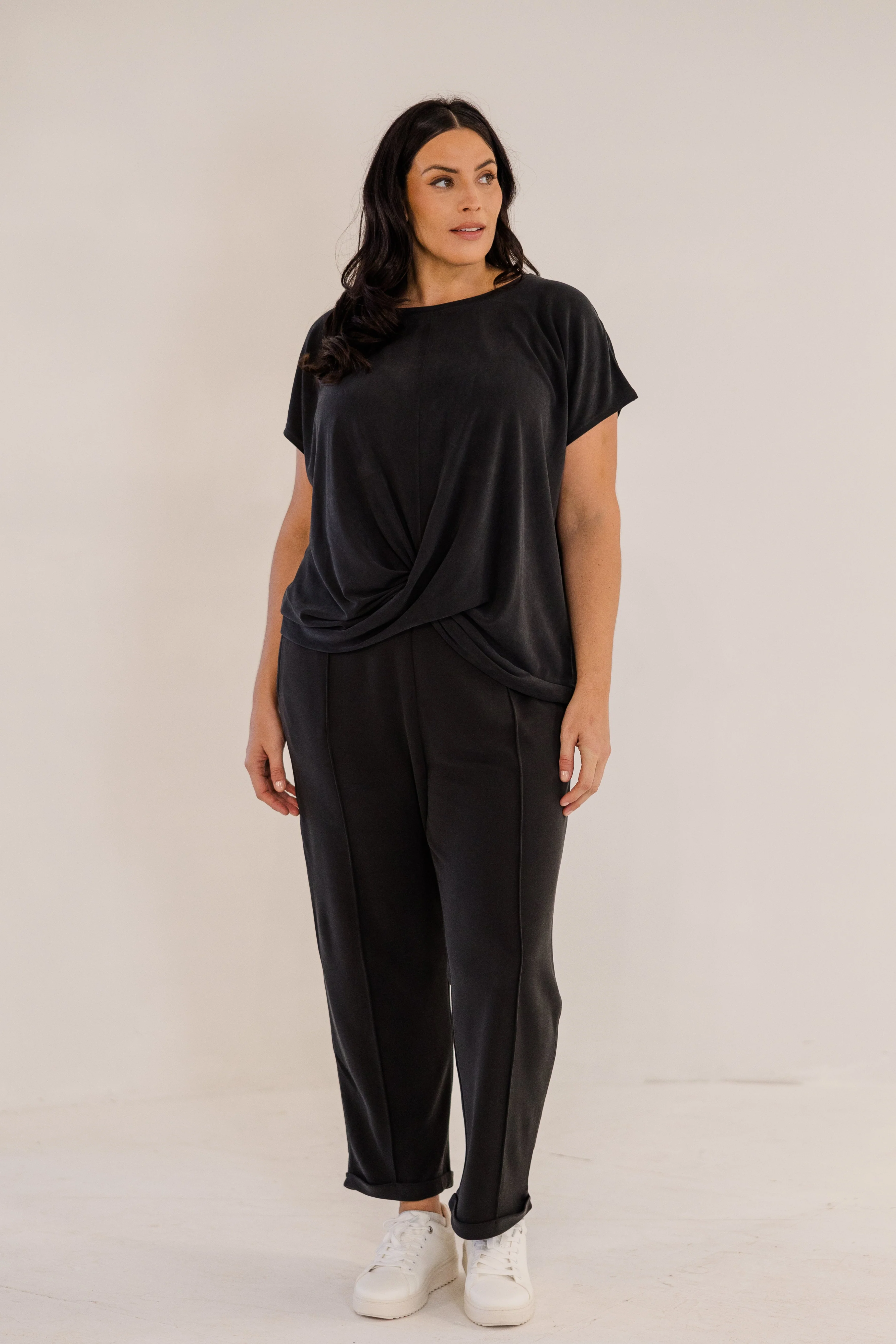 Sue Drape Front Top, Black - Weilaico