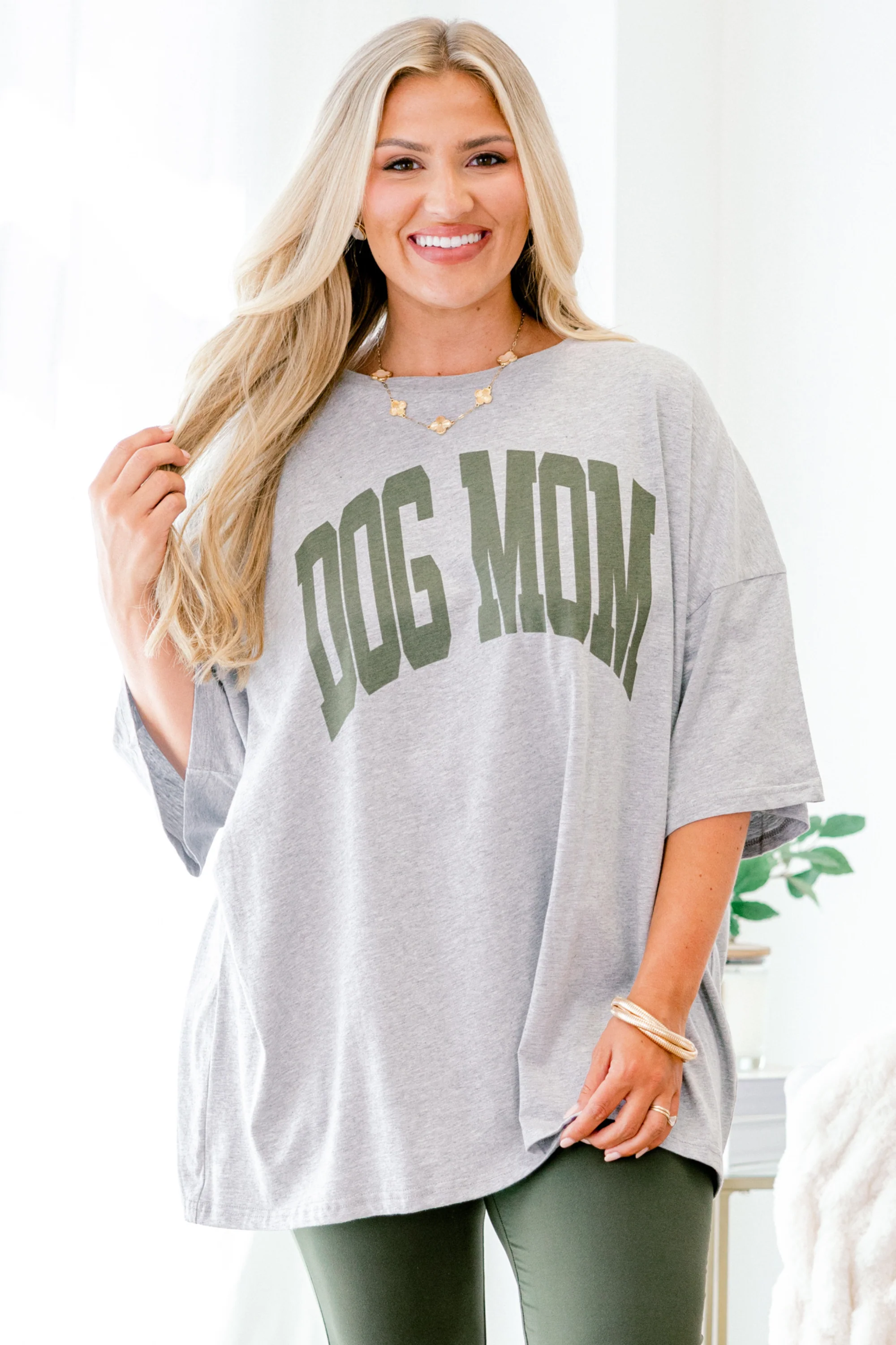 Dog Mom Boyfriend Tee, Heather Gray - Weilaico