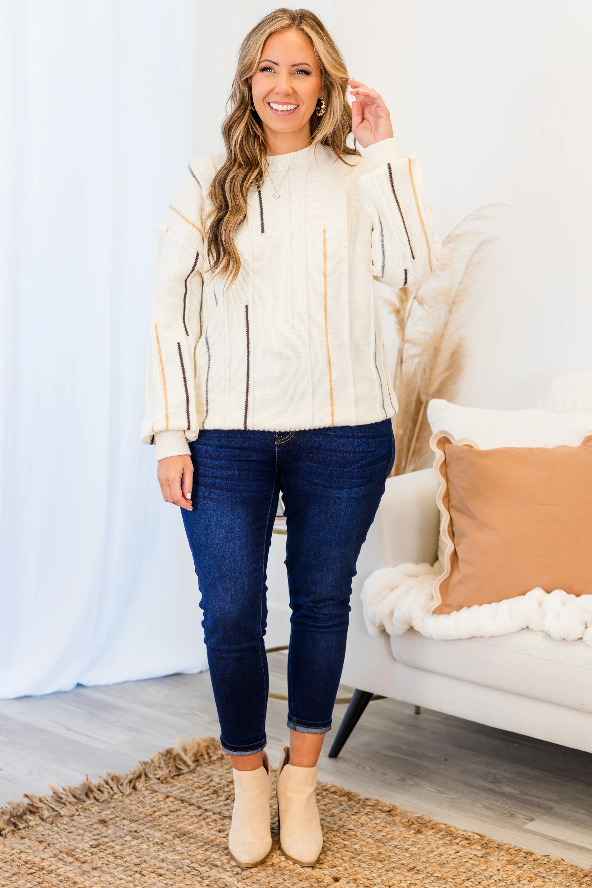 Sleepless Saturdays Sweater, White - Weilaico