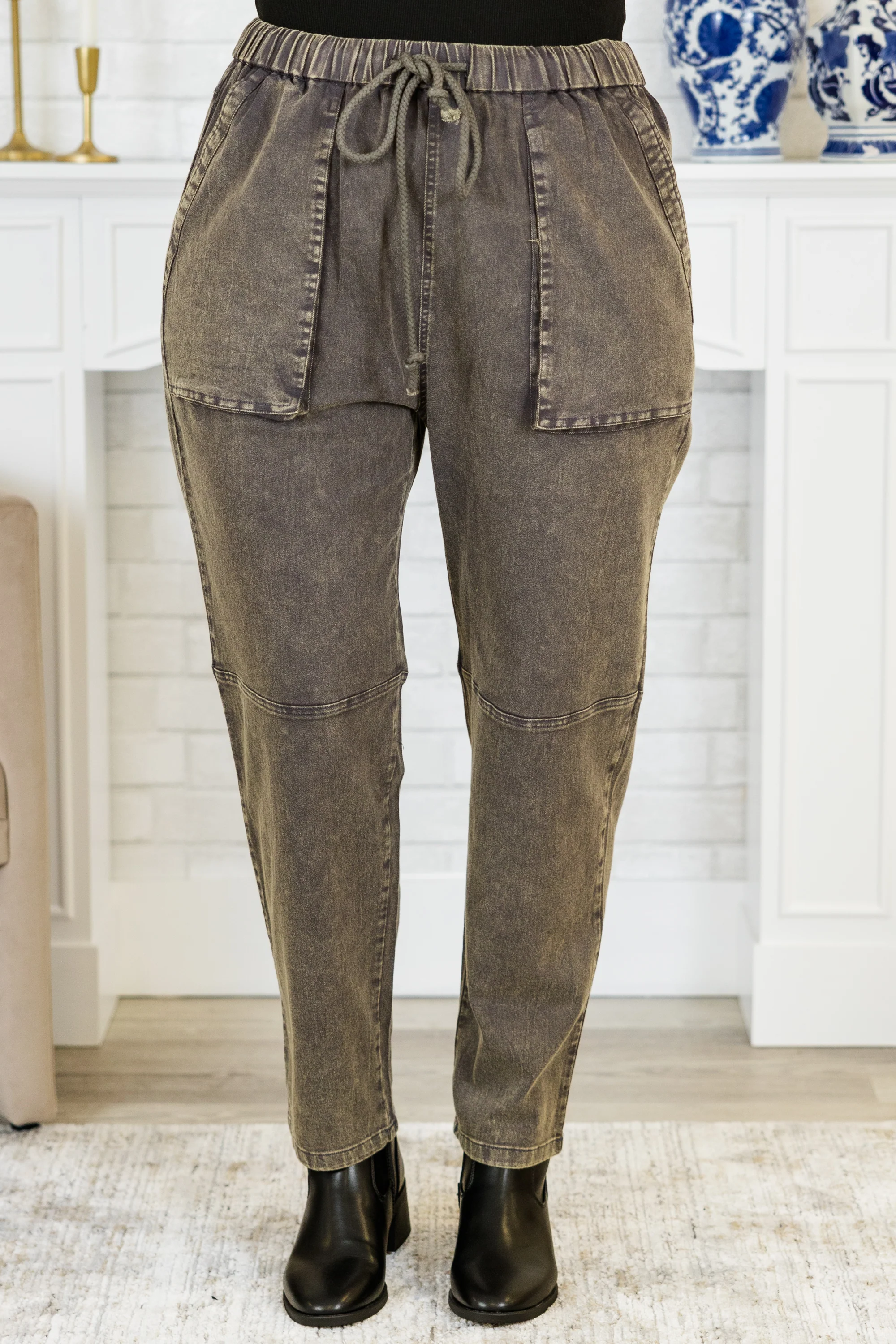 Moving To You Joggers, Black - Weilaico