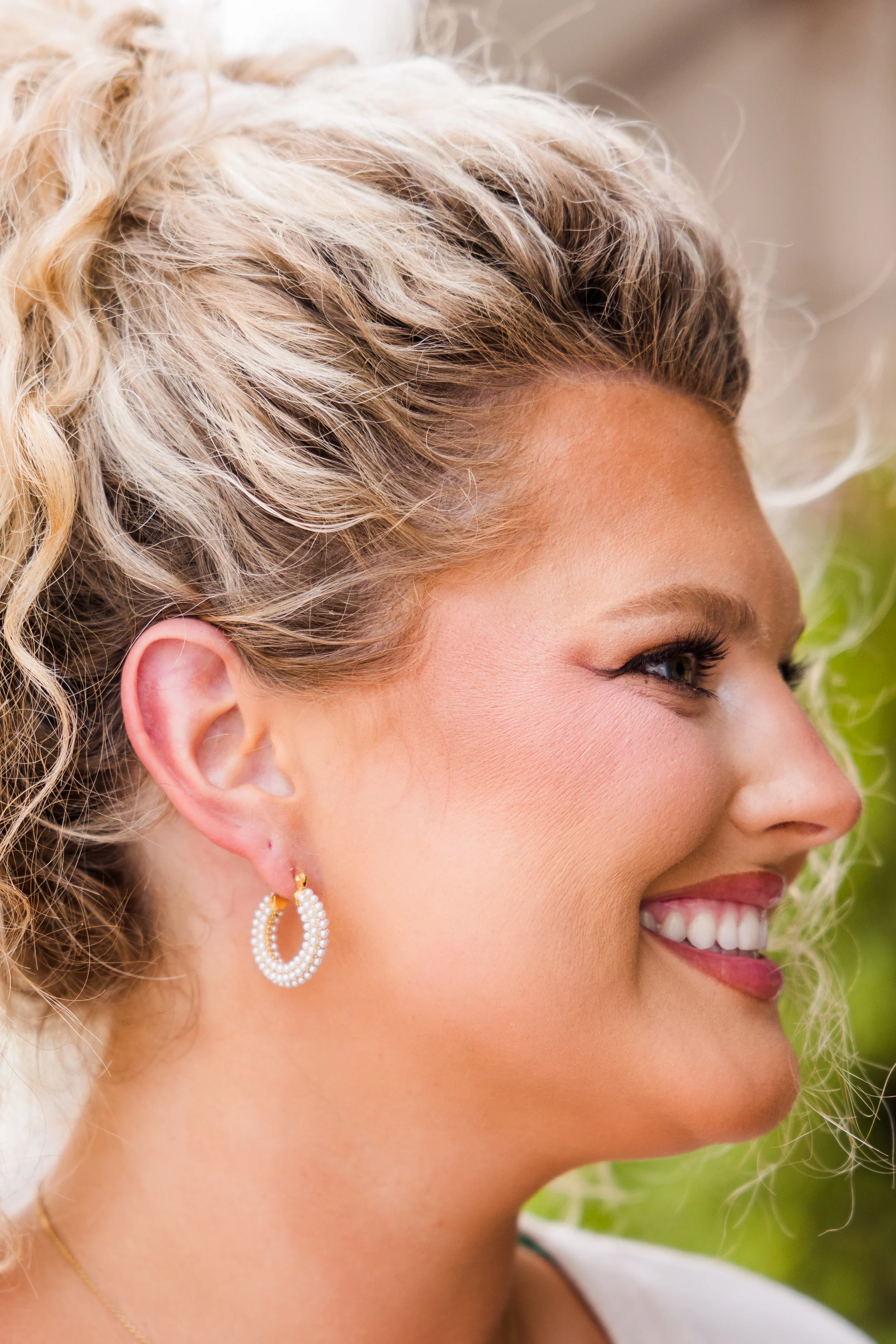 Lauren Kenzie: Gilded Grace Earrings, Pearl - Weilaico