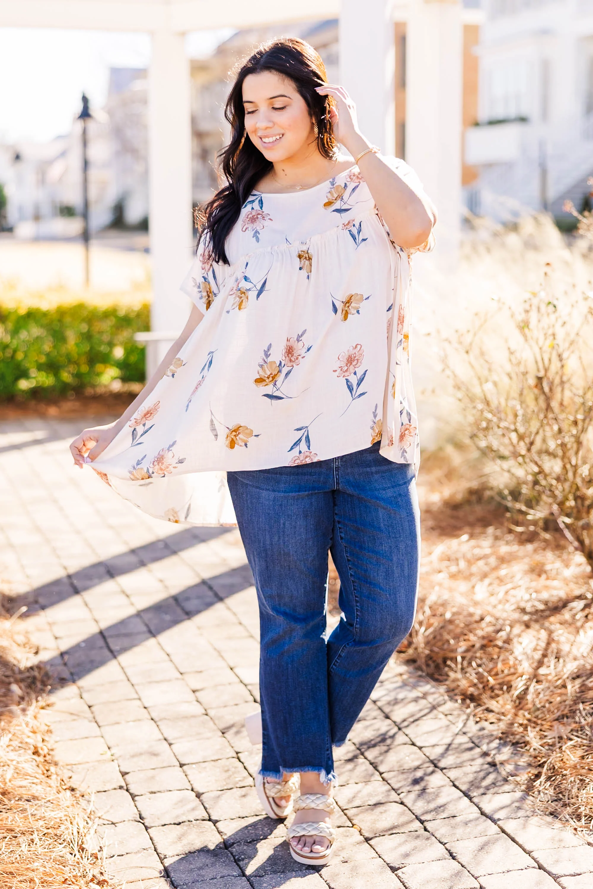 Talking On And On Top, Sand - Weilaico