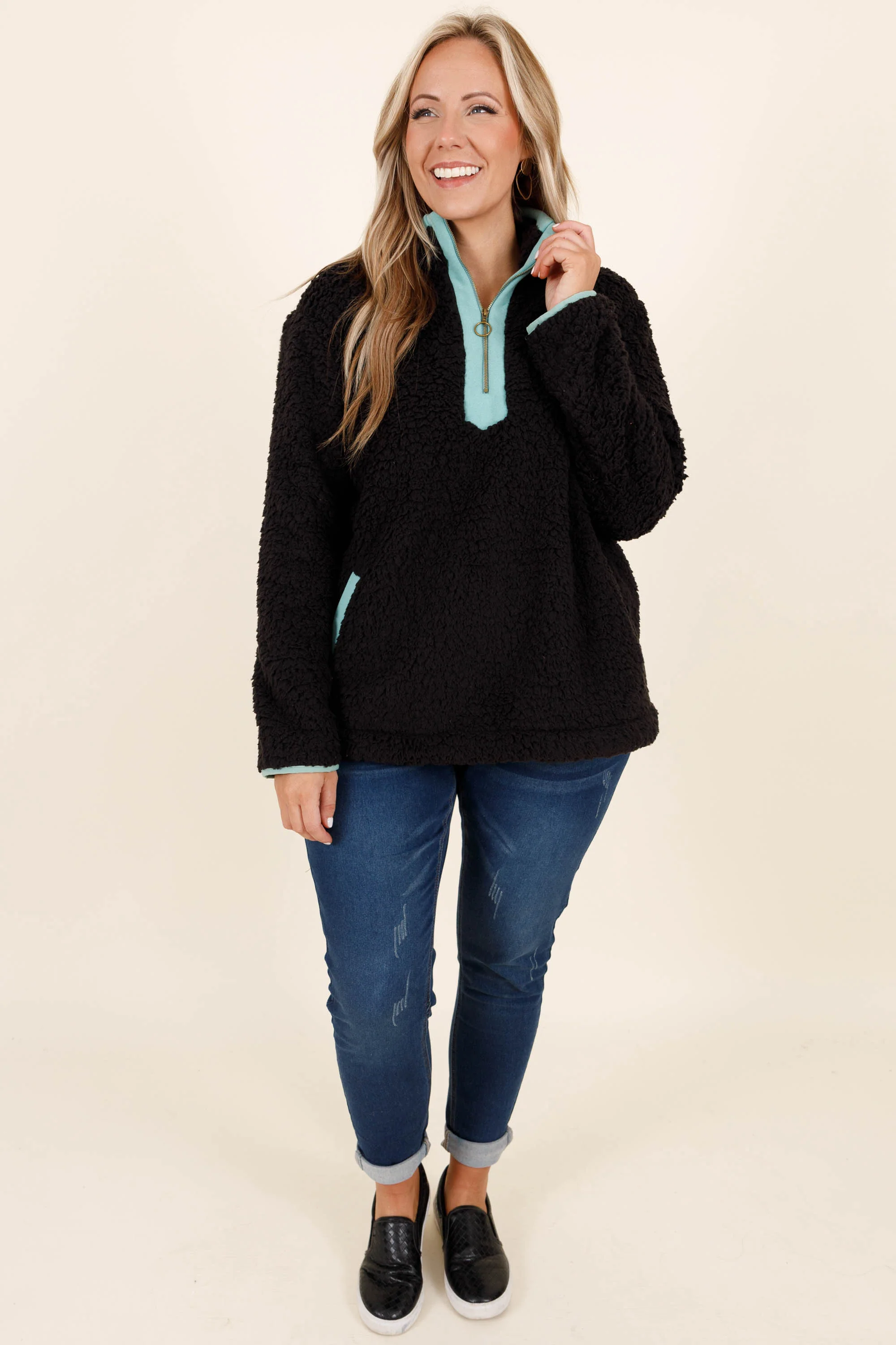 Come Visit Pullover, Black Teal - Weilaico