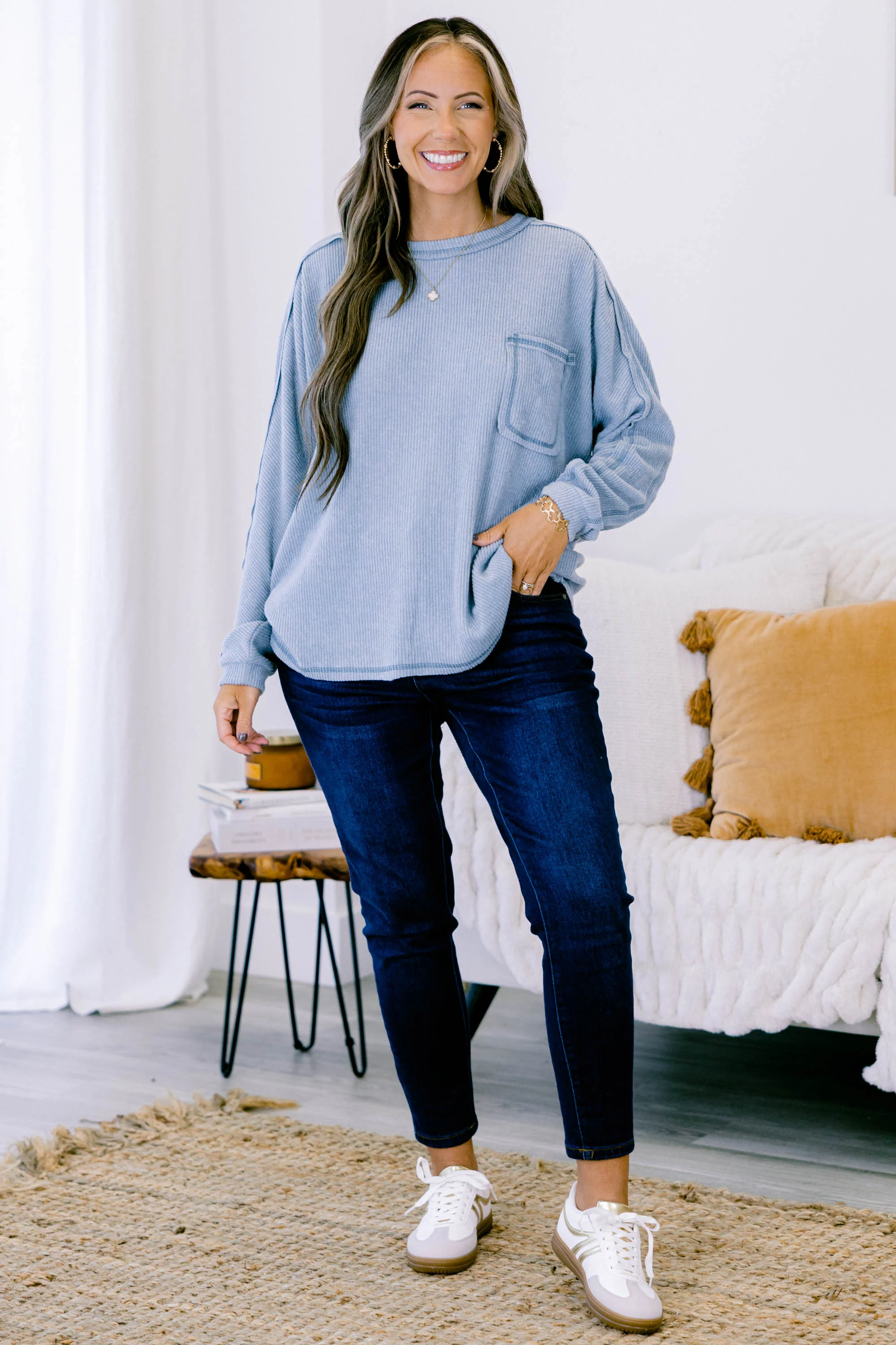 Just Move Along Top, Blue Grey - Weilaico