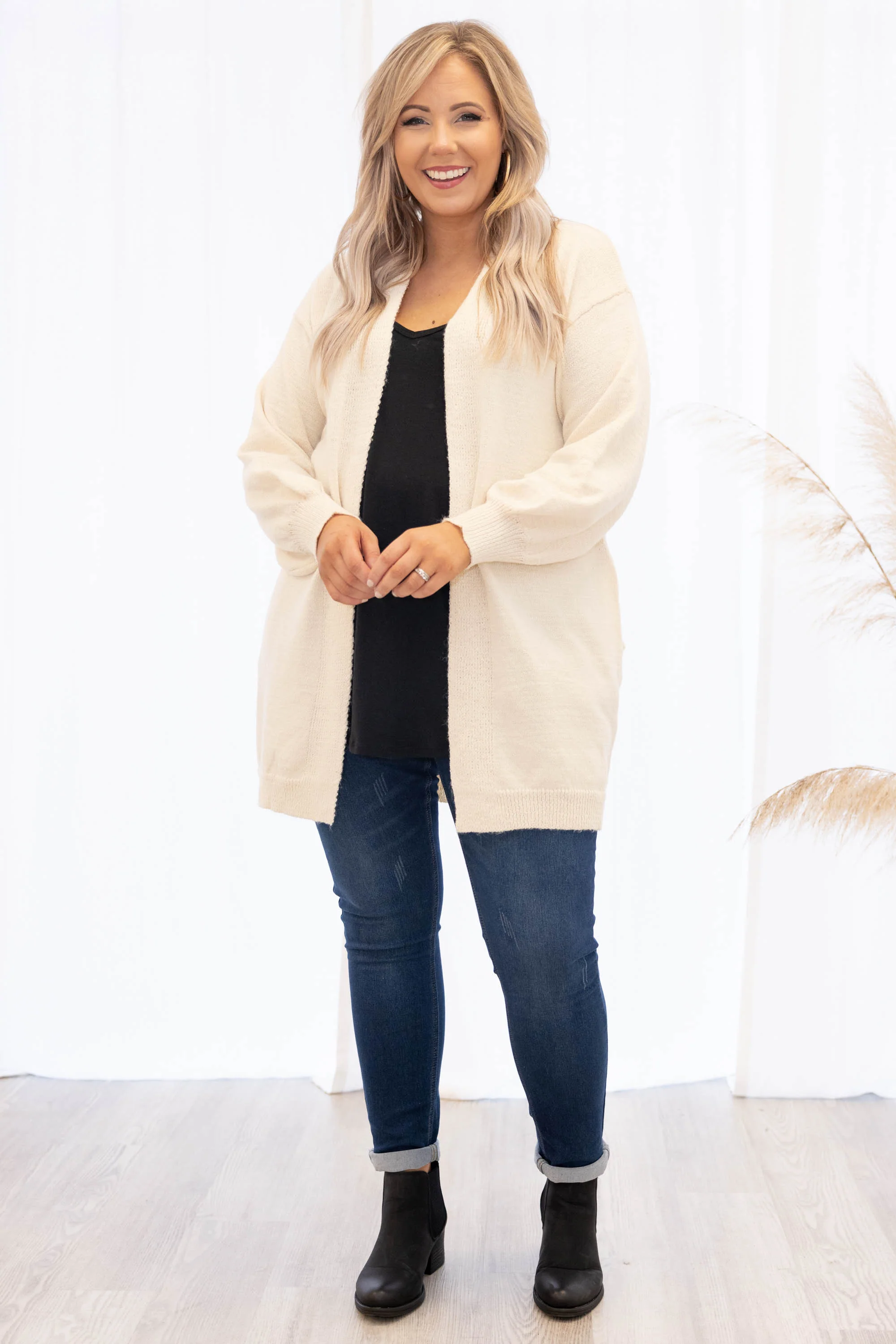 Pumpkin Patch Cardigan, Ivory - Weilaico