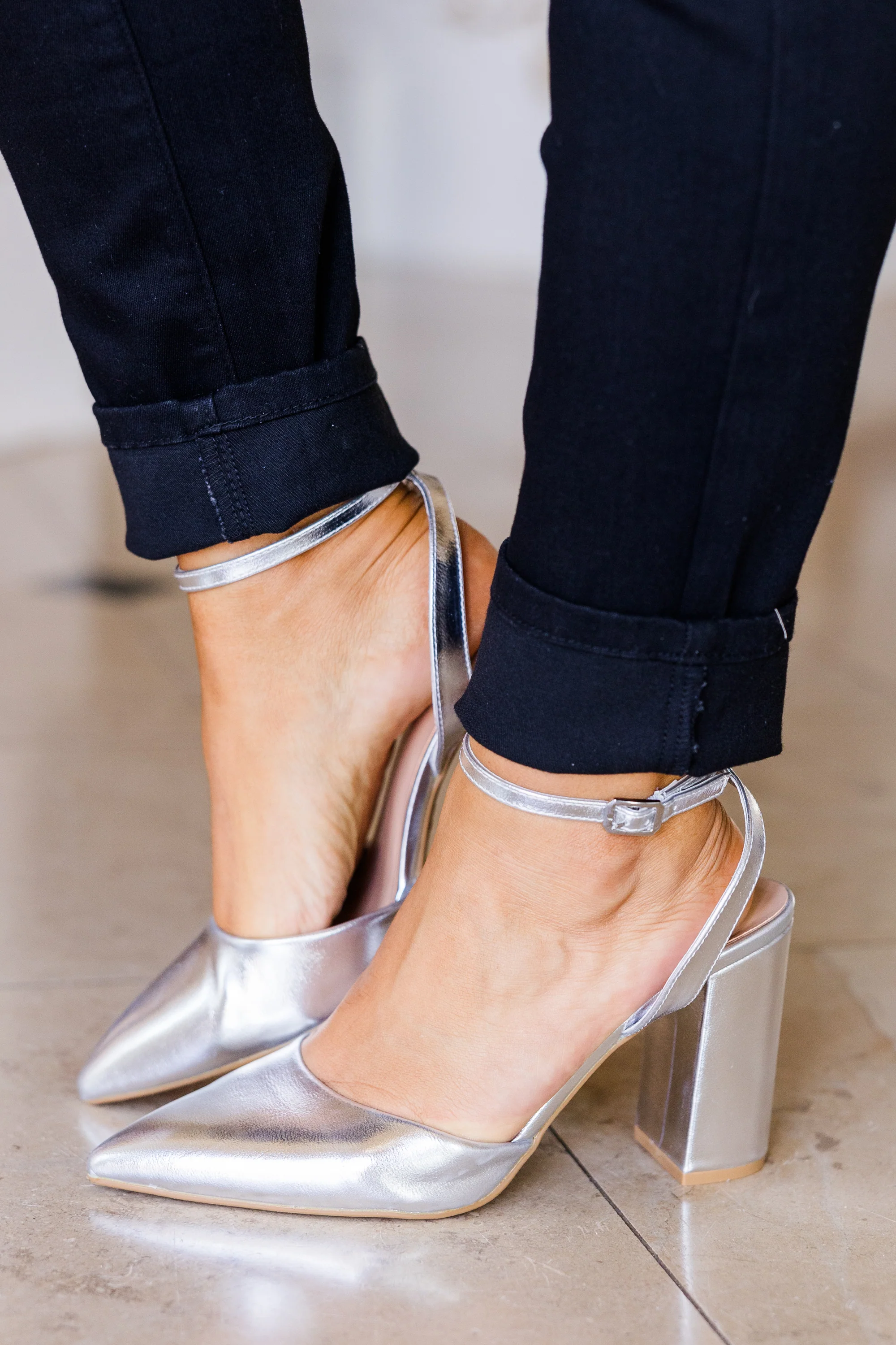 Look Impressed Heels, Silver - Weilaico