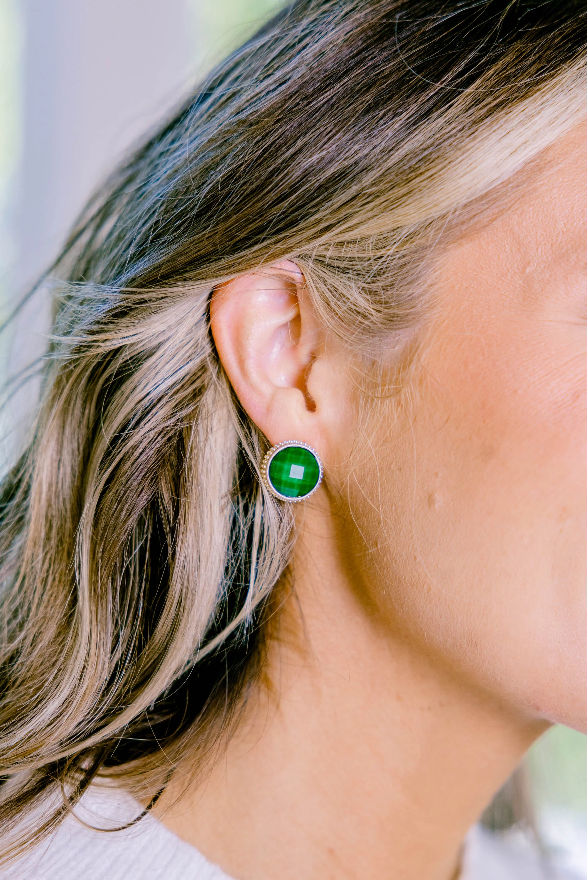 Share The Love Earrings, Green - Weilaico